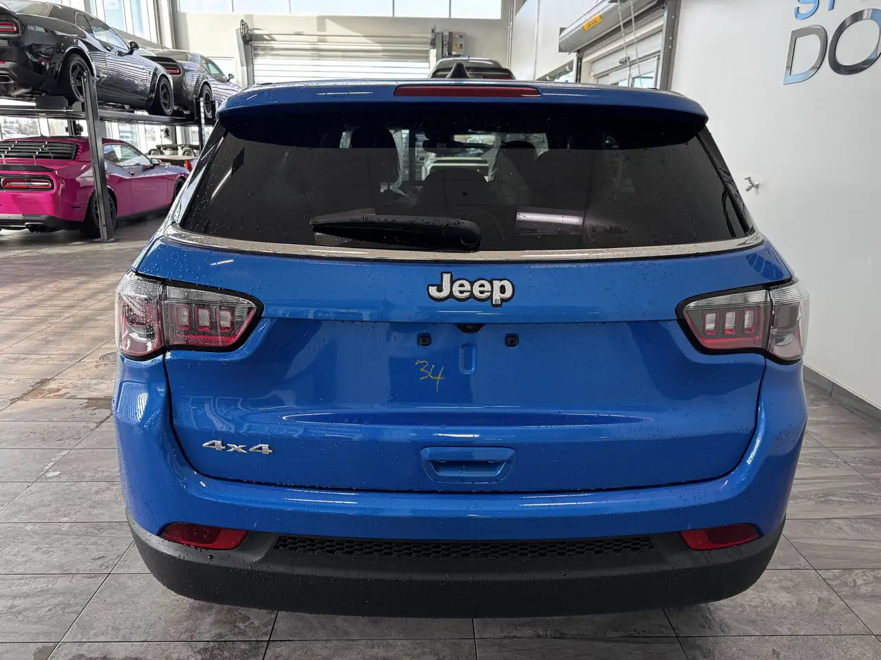 Jeep Compass снимка Jeep Compass