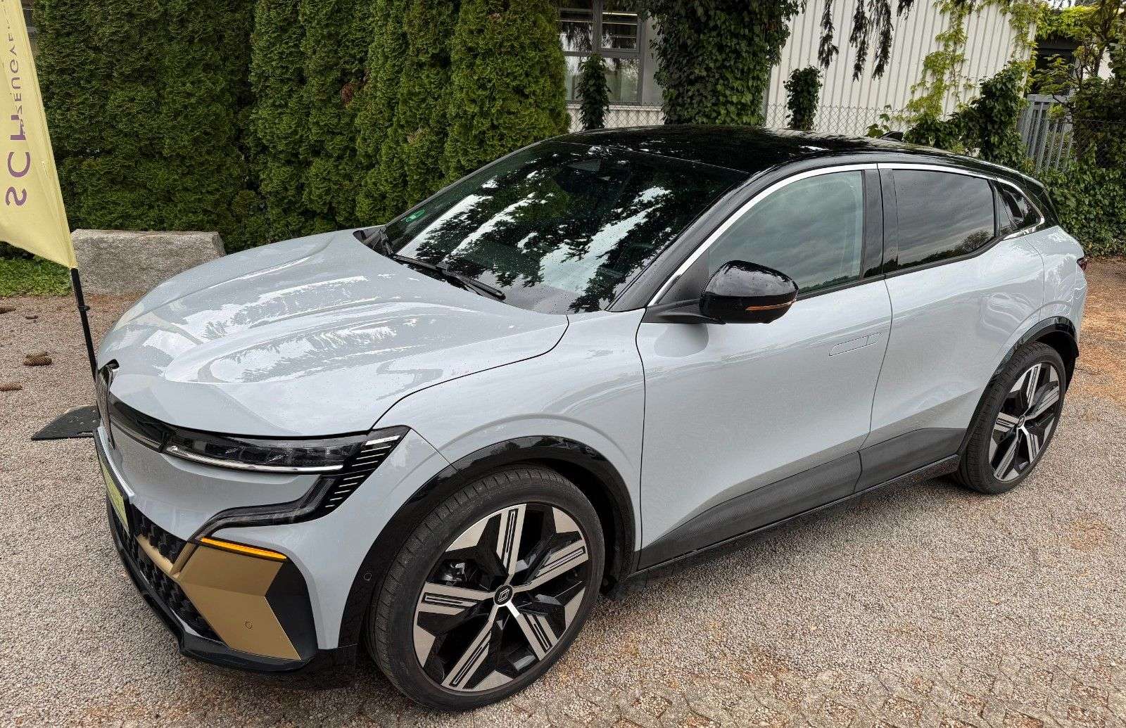 Second hand Renault Megane E-Tech 