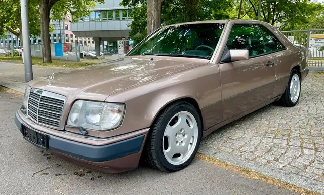 Mercedes-Benz 220 E 220 124 Coupe*SSD*Automatik*Klima*ABS*