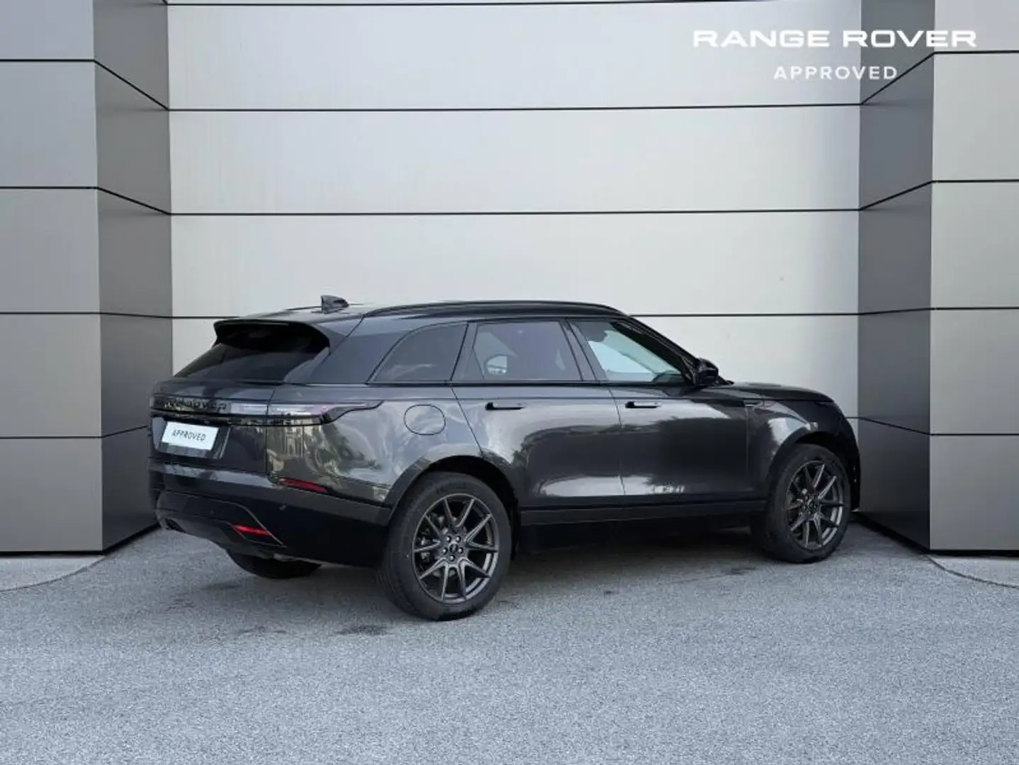 Land Rover Range Rover Velar 2.0 P400e 404ch PHEV Dynamic HSE AWD BVA - 2