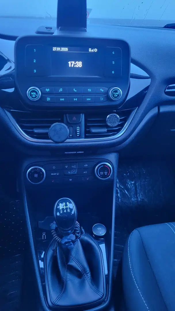 Ford Fiesta Fiesta Trend 1,1 Start/Stop Trend Schwarz - 2