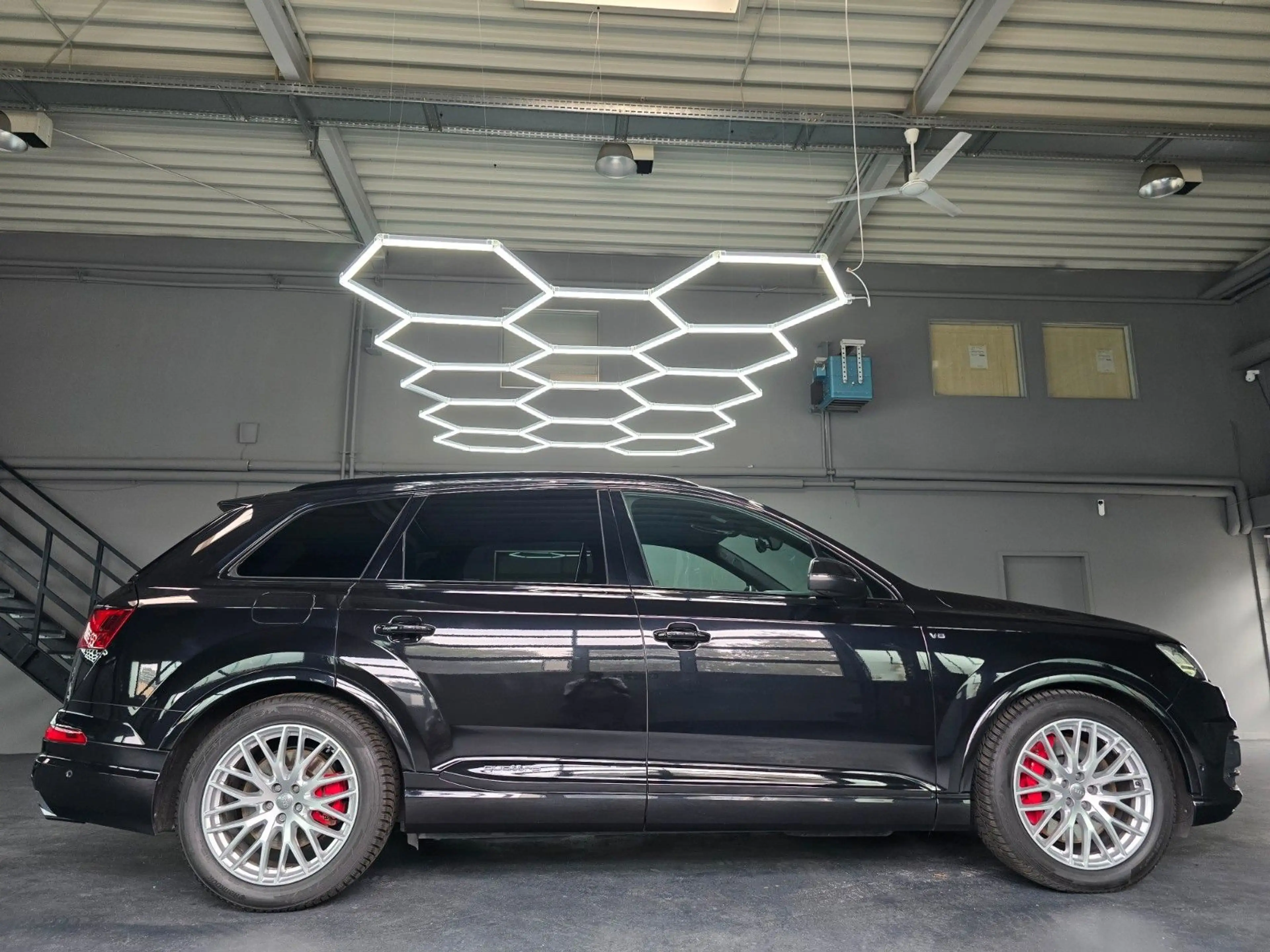 Audi SQ7 V8TDI/Bang&Olufsen/StandHzg/7Sitzer/Panorama — photo 8
