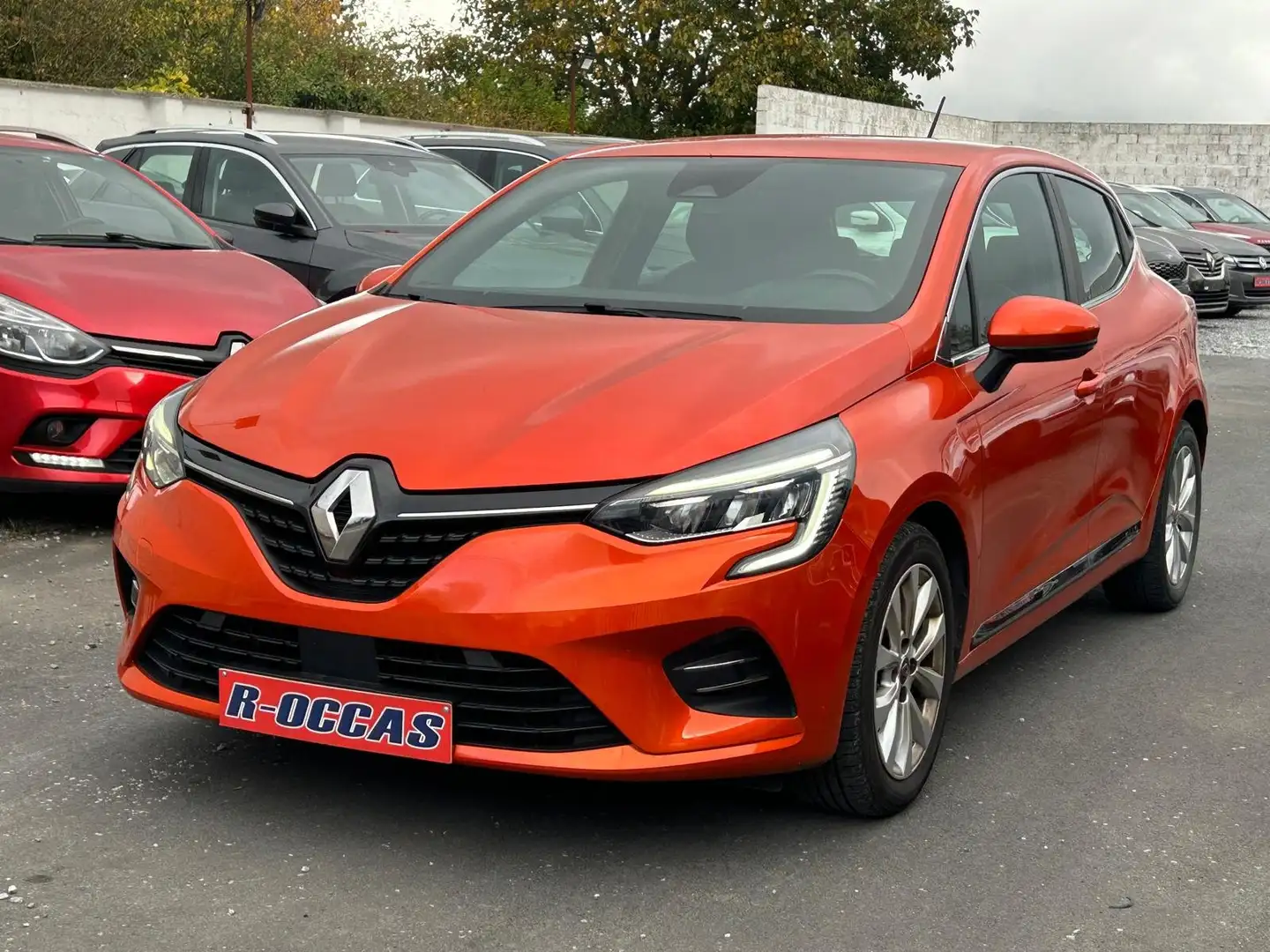 Renault Clio Clio 1.0 TCe VIRTUAL LED/COCPIL/NAVI GARANTIE Naranja - 1