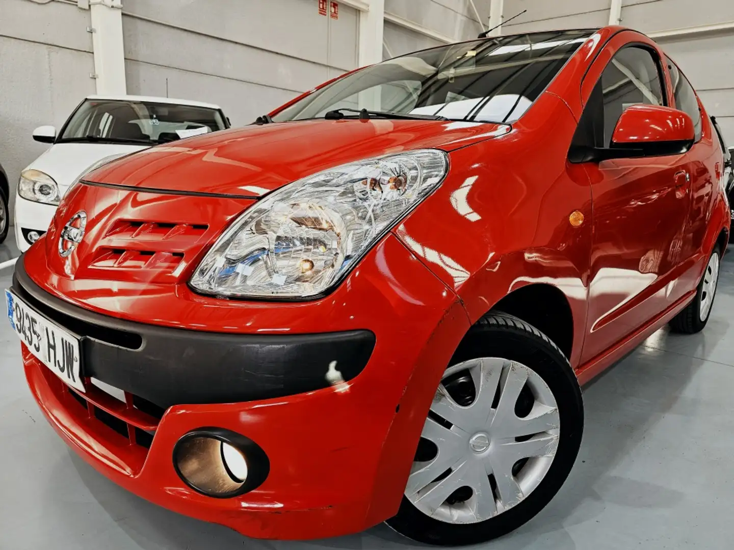 Nissan Pixo 1.0 Acenta Rojo - 2