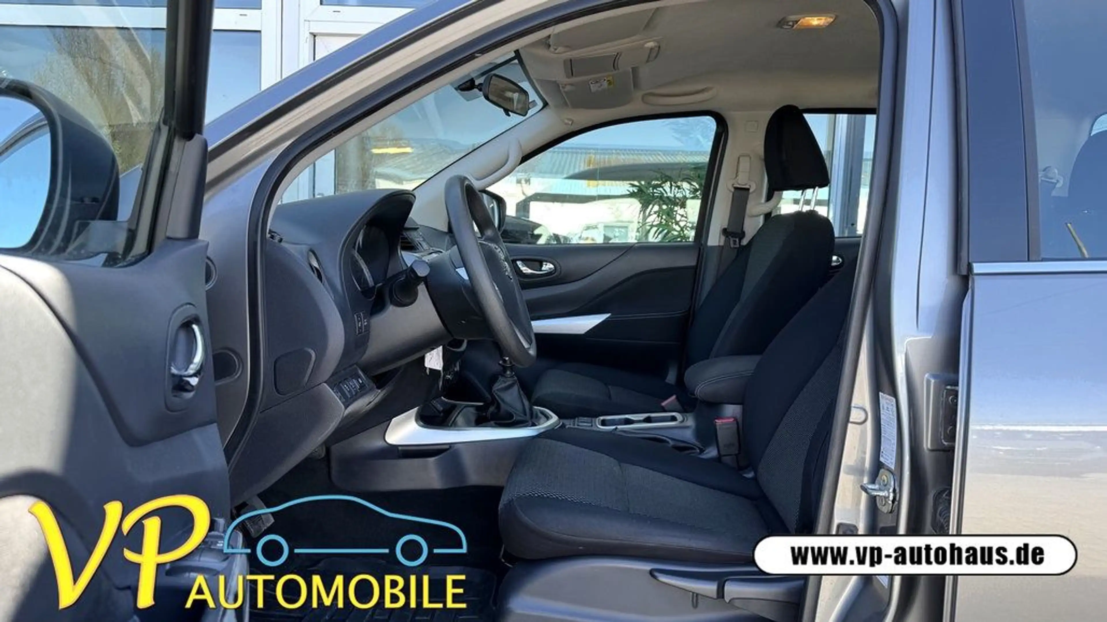 Nissan Navara NP300 Acenta Double Cab 4x4 AHK 3,5t — photo 11