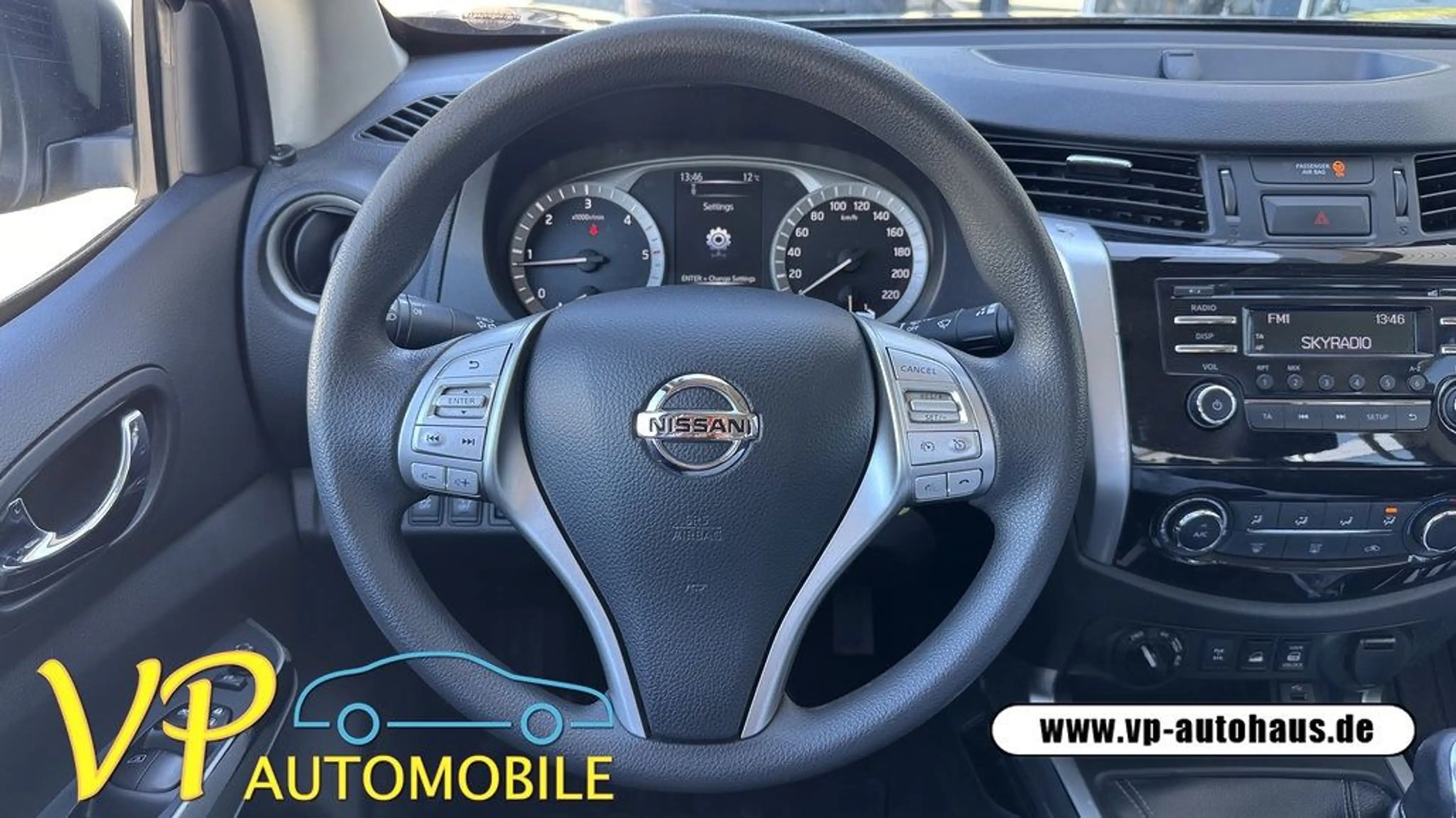 Nissan Navara NP300 Acenta Double Cab 4x4 AHK 3,5t — photo 12
