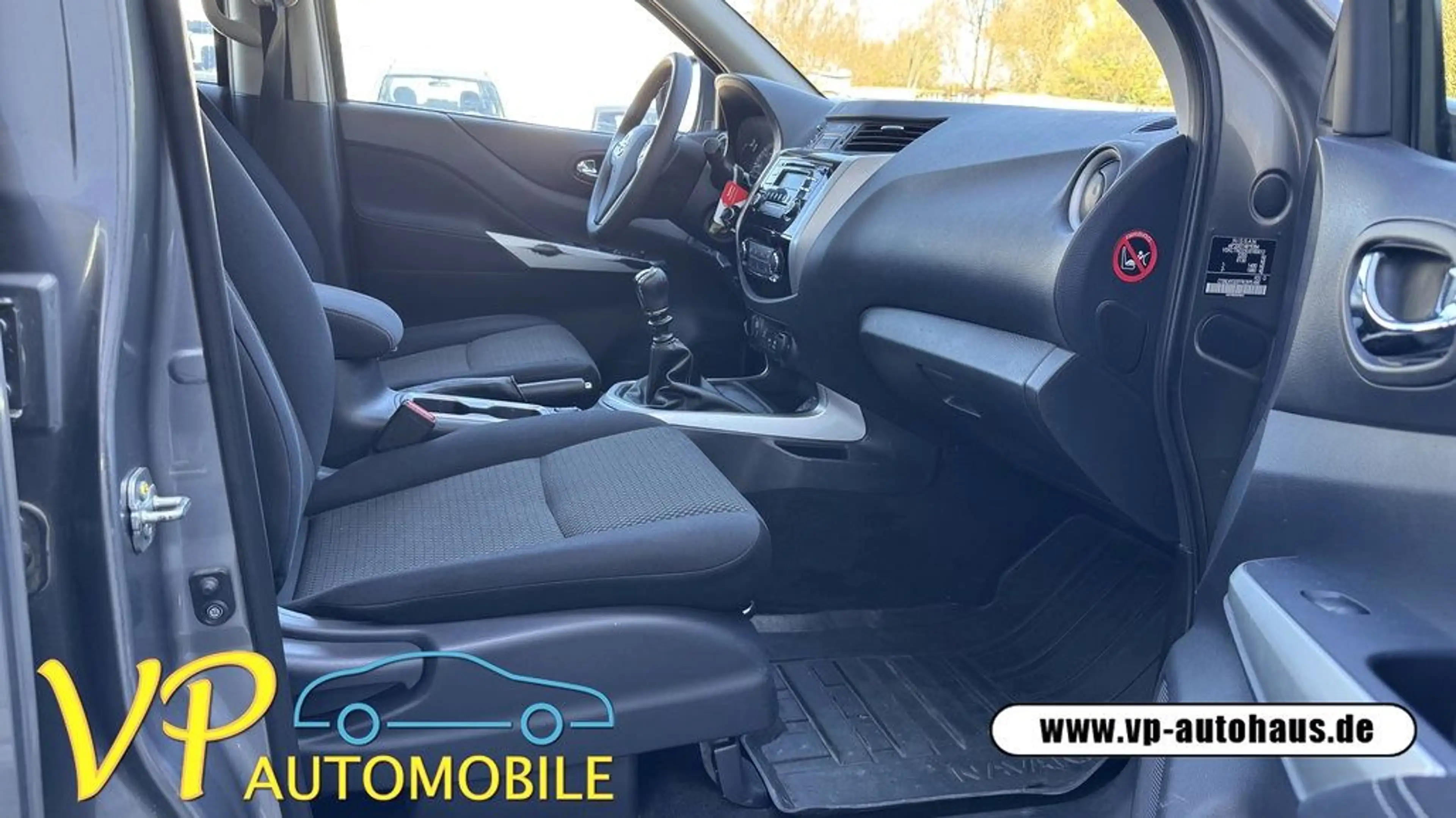 Nissan Navara NP300 Acenta Double Cab 4x4 AHK 3,5t — photo 14