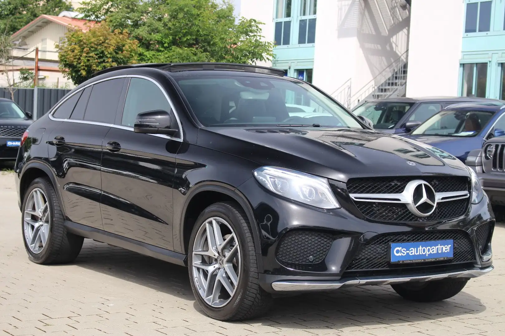 Mercedes-Benz GLE 350 d 4M Coupe AMG *PANO-COMAND-KAMERA* Schwarz - 2