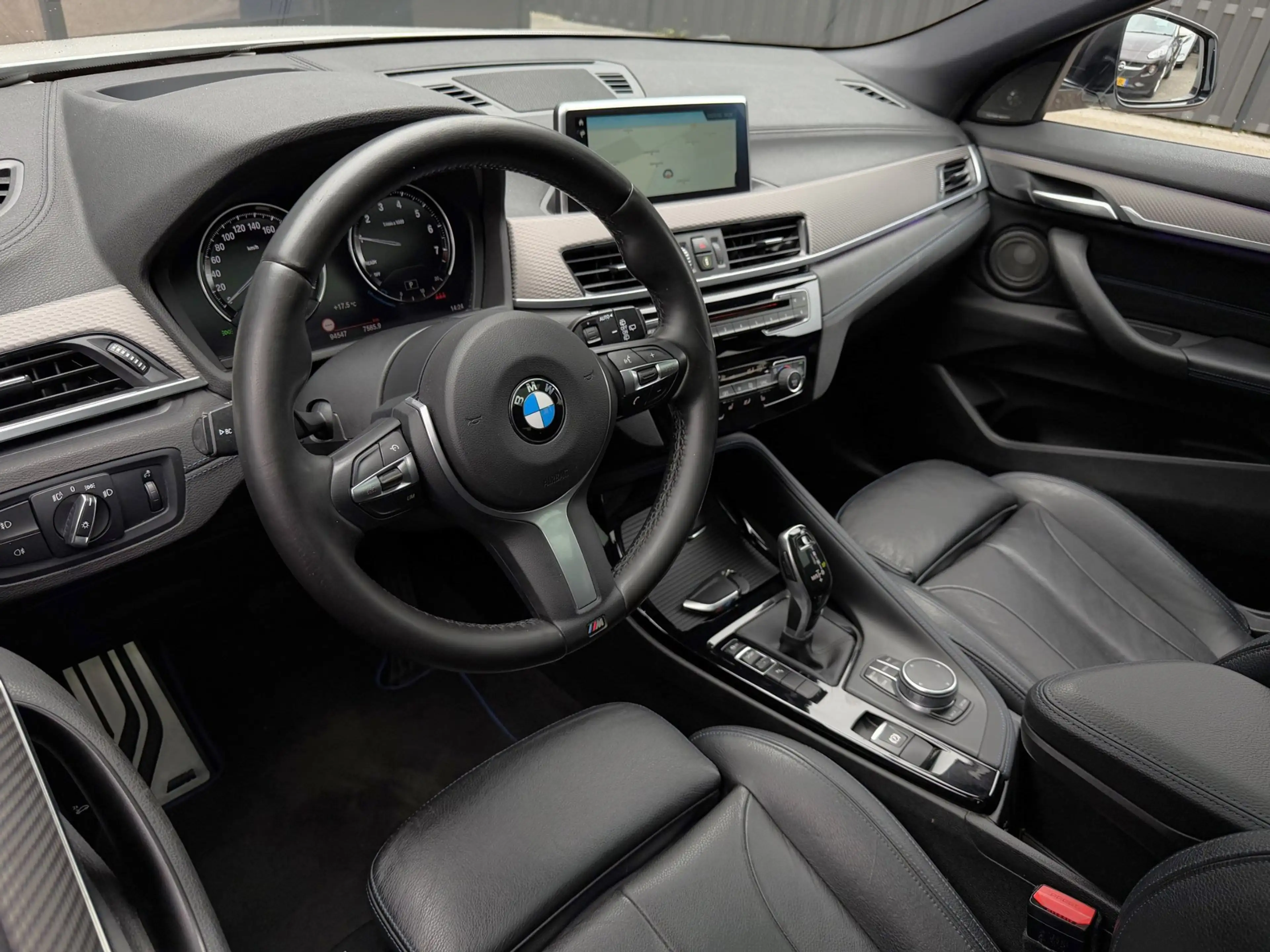BMW X2 SDrive20i M-Sport Panoramadak Headup Harman Kardon — photo 9