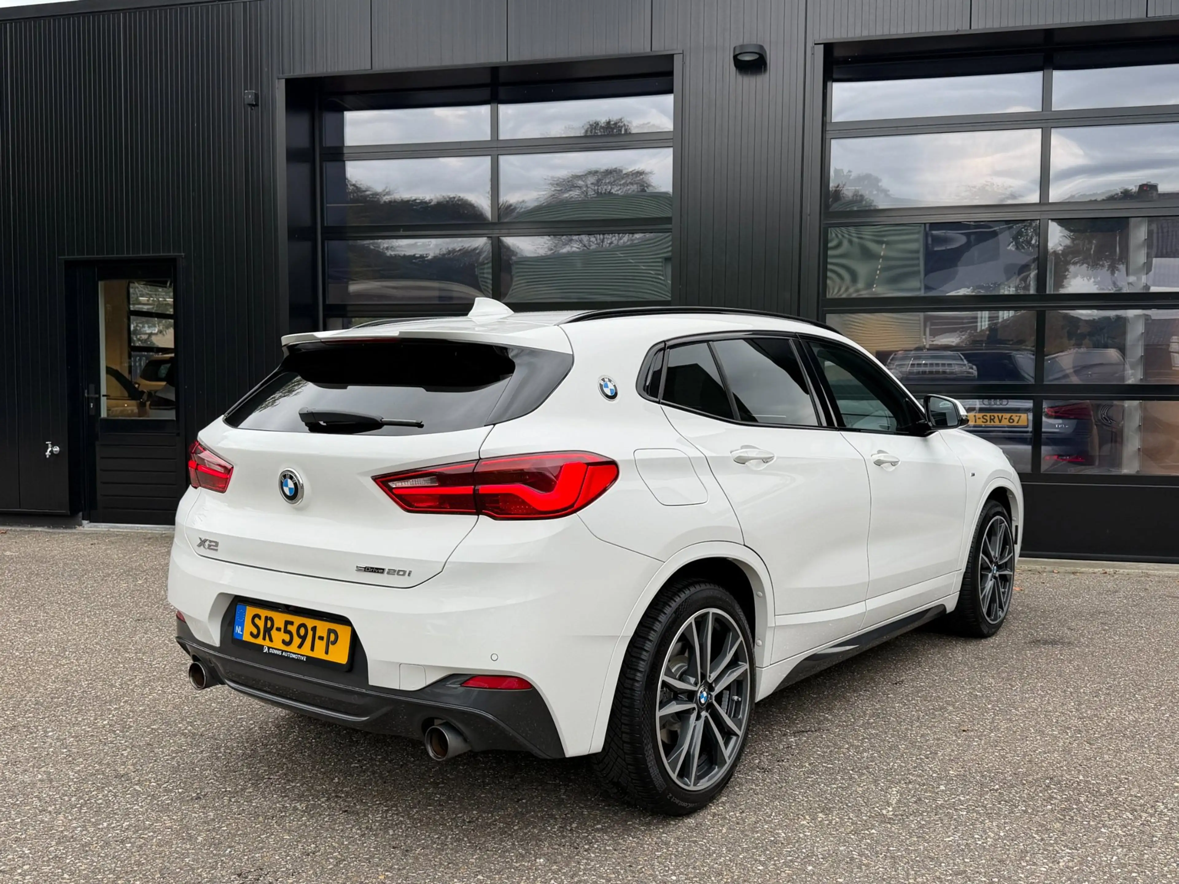 BMW X2 SDrive20i M-Sport Panoramadak Headup Harman Kardon — photo 3