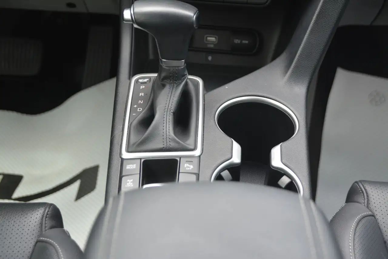 Kia Sportage снимка Kia Sportage