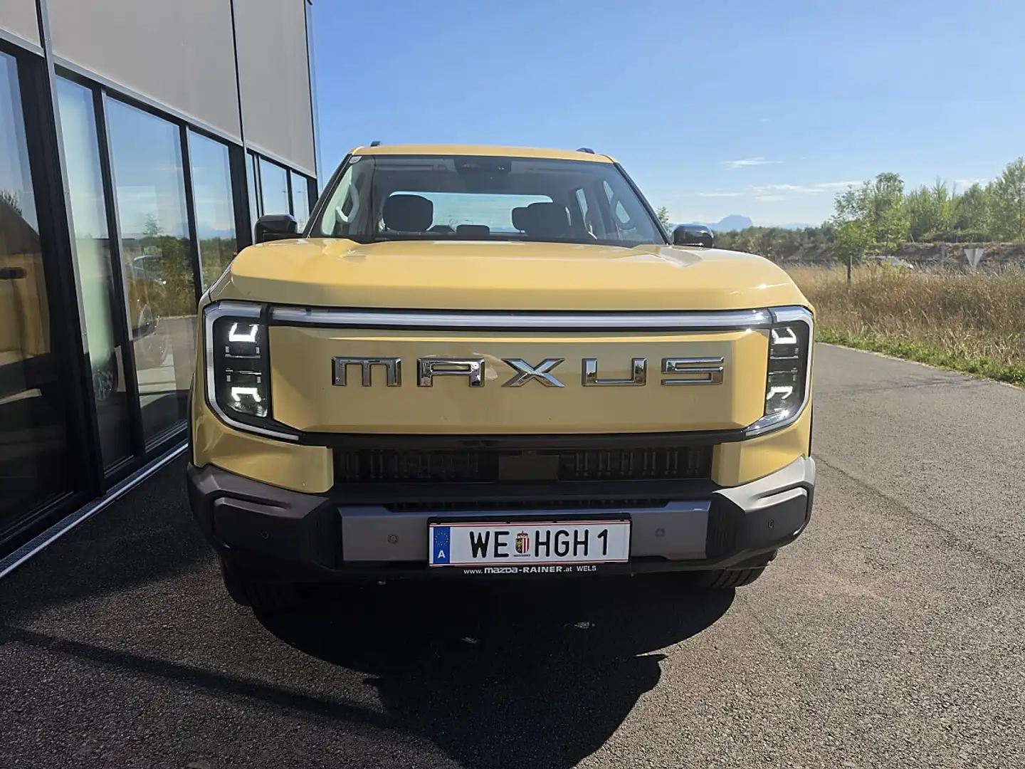 Maxus eTERRON 9 eTerron 9 4WD Flagship Gelb - 2