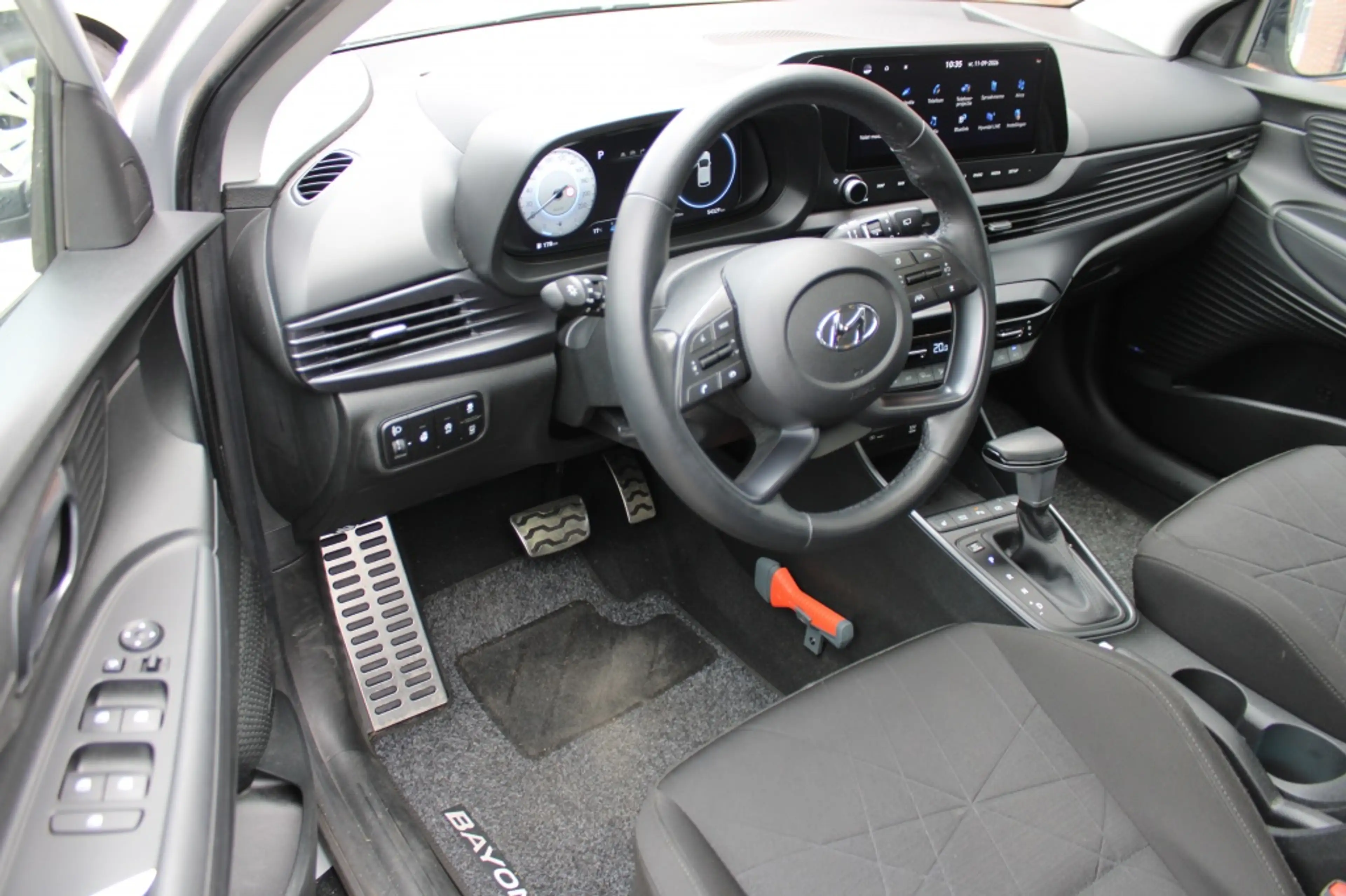 Hyundai BAYON 1.0 T-GDI Premium Sky | Trekhaak | Pano | Clima | — photo 8