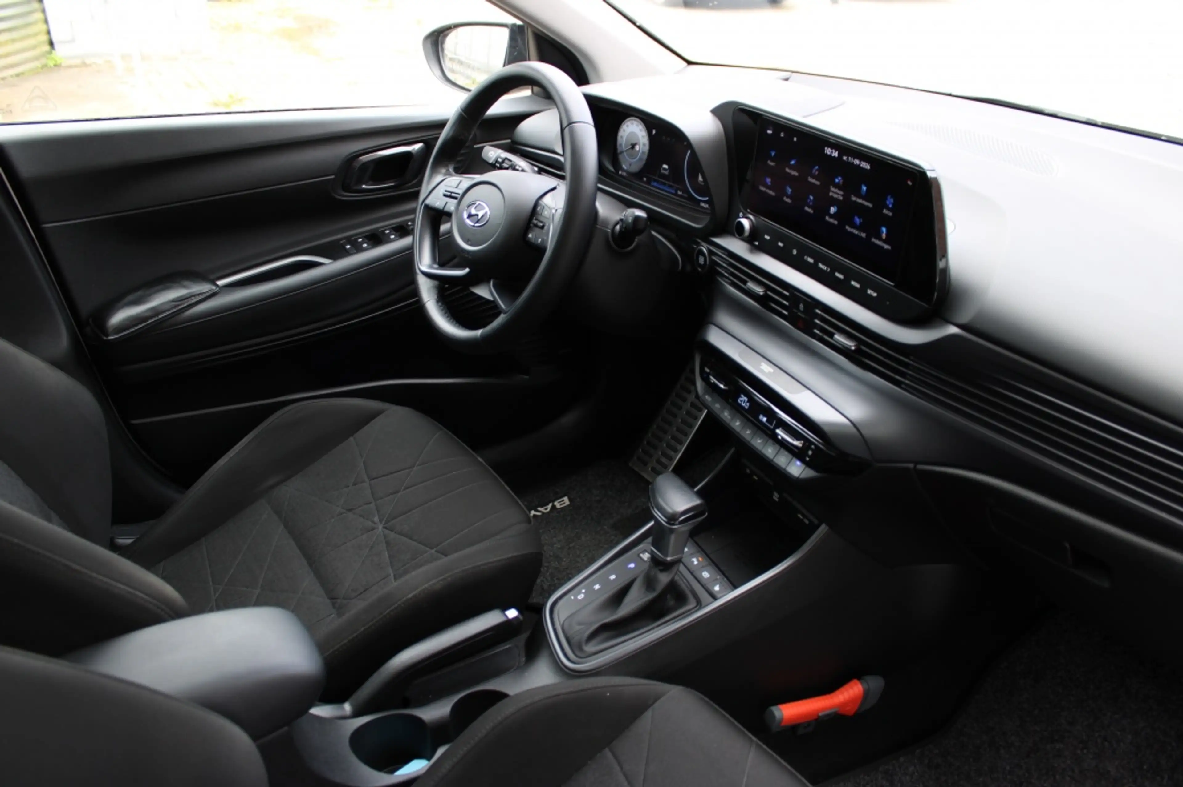 Hyundai BAYON 1.0 T-GDI Premium Sky | Trekhaak | Pano | Clima | — photo 4