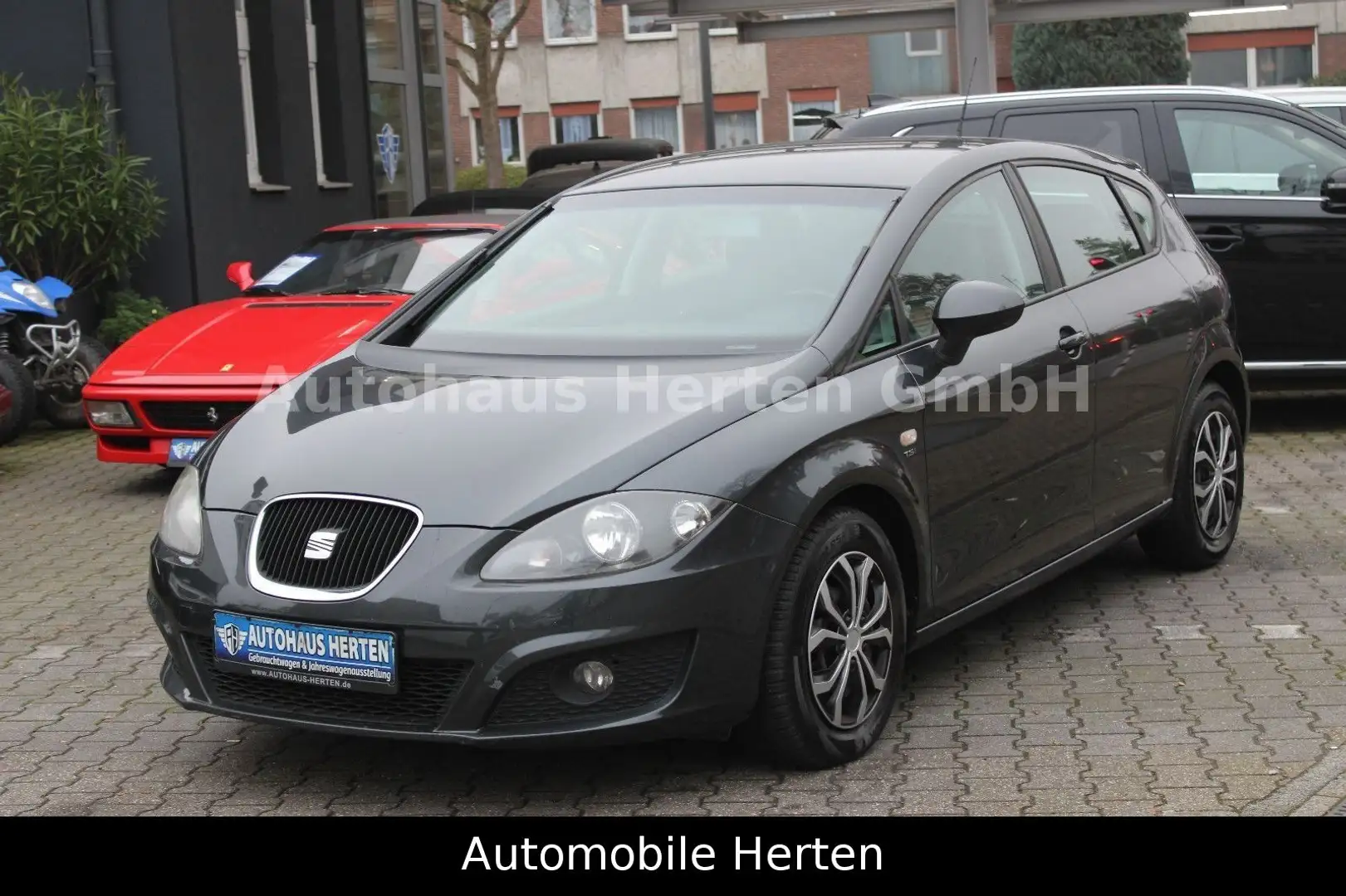 SEAT Leon 1.4 TSI Reference*5TÜRIG*EURO5 KAT*2 HAND! Gris - 1