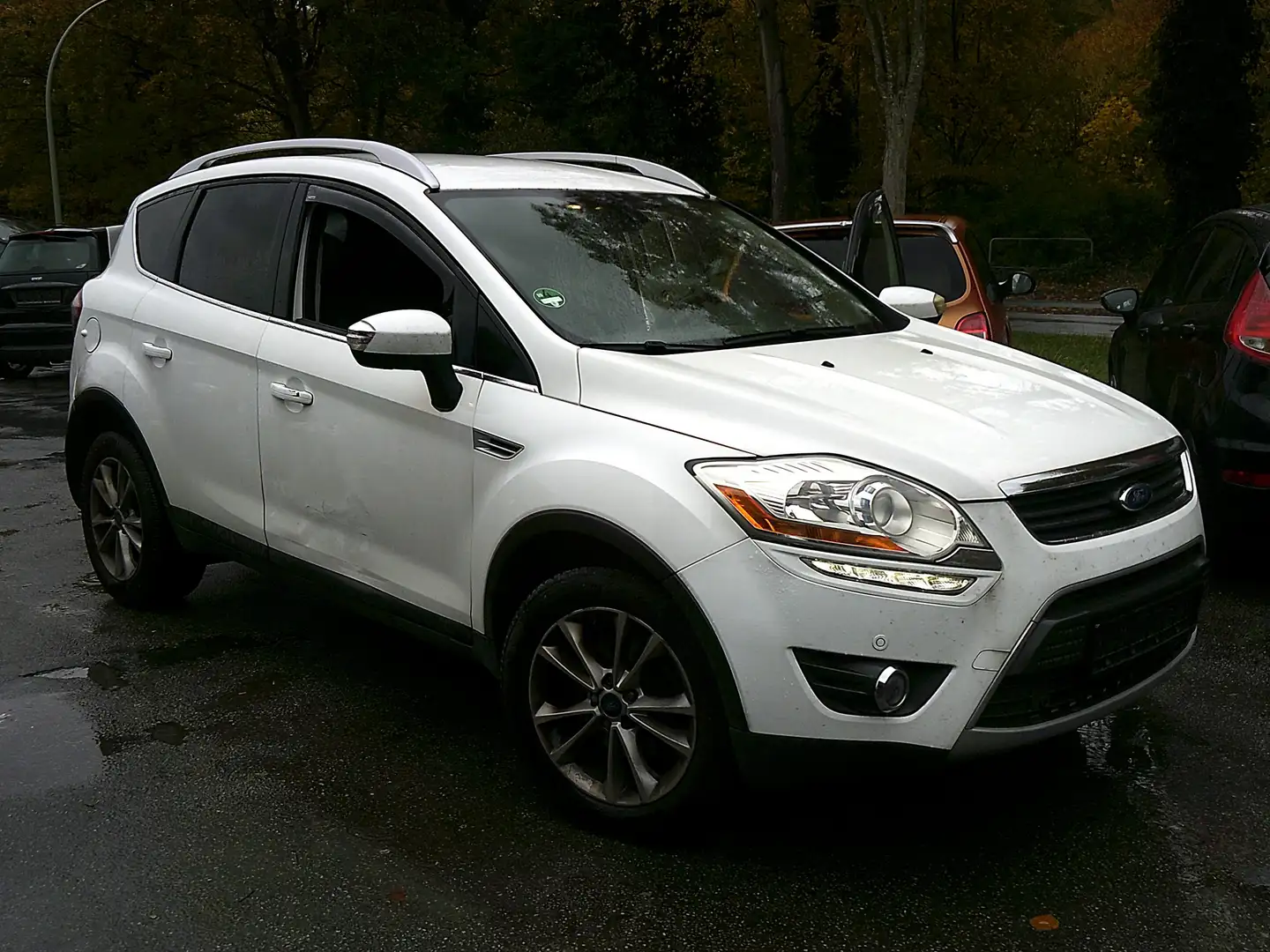 Ford Kuga Titanium Blanc - 1