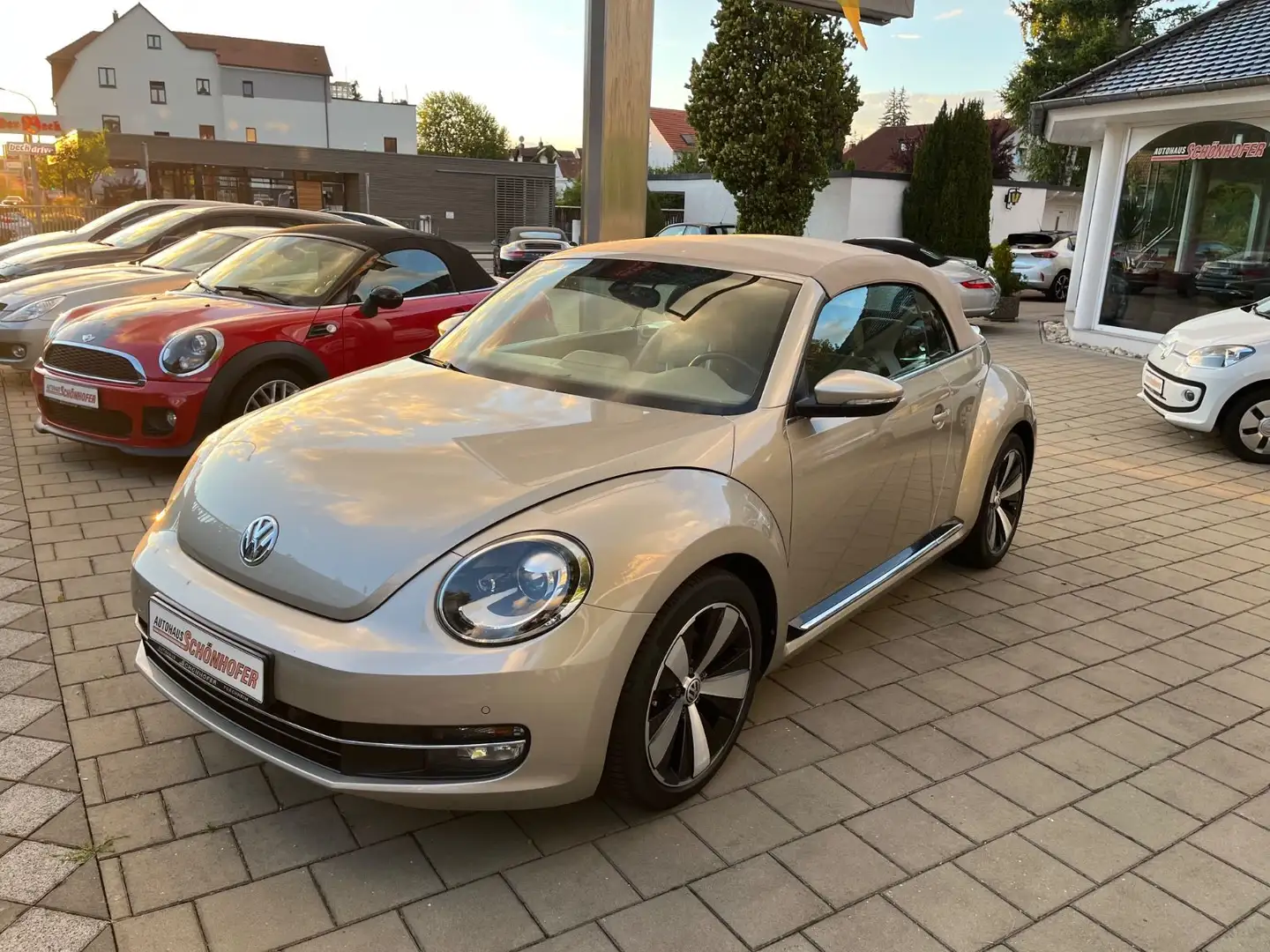 Volkswagen Beetle Cabrio 2.0 Sport Aut.Klima Xen. Leder PDC Silber - 1