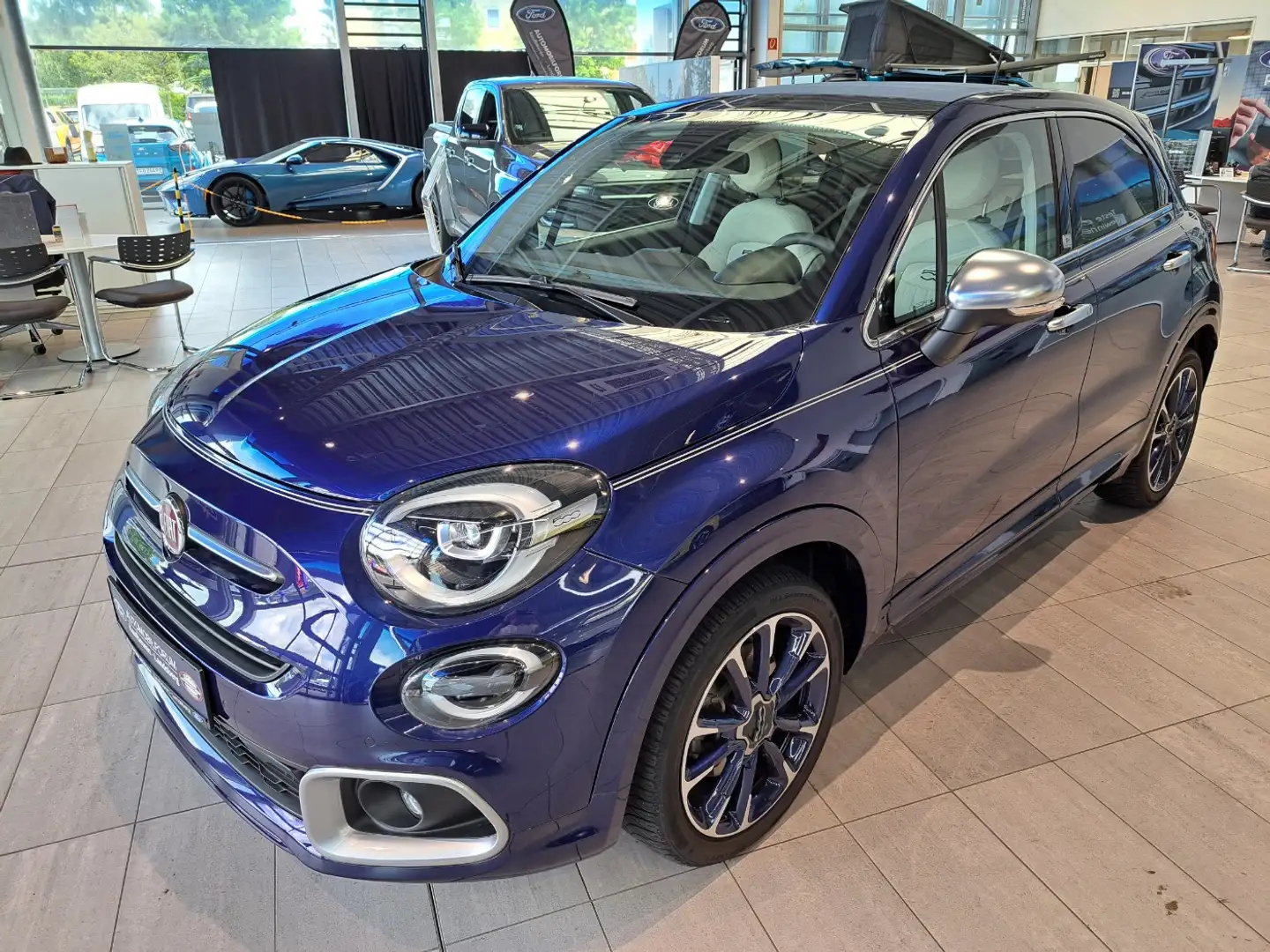 Fiat 500X 1.3 GSE Yacht Club Capri LED+Navi+2xKlima Blauw - 2
