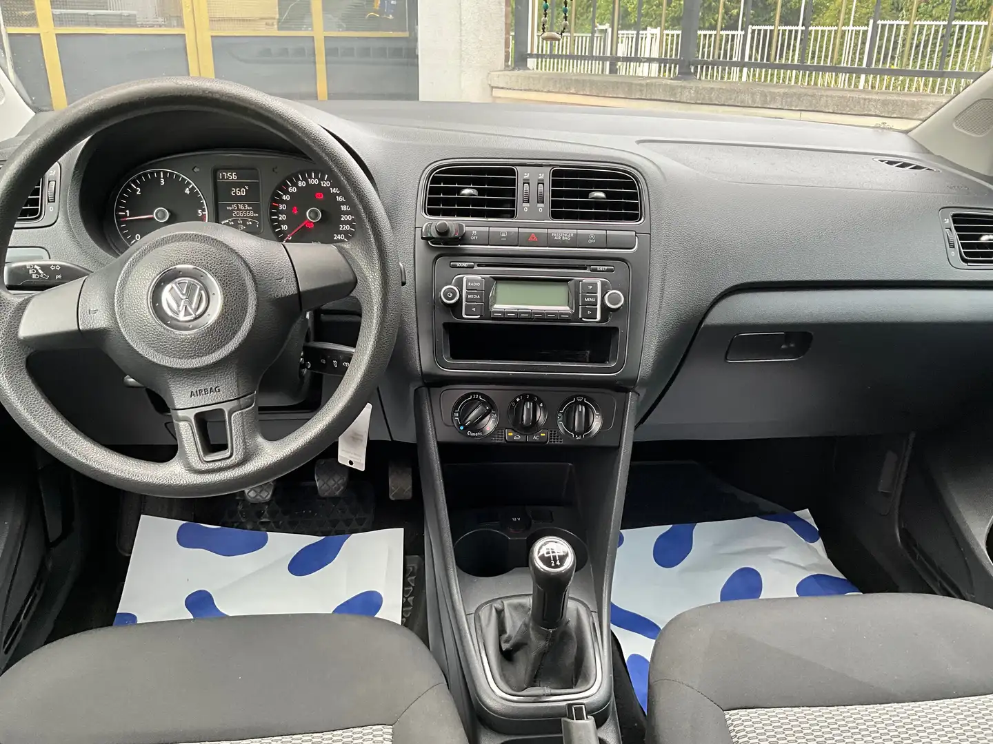 Volkswagen Polo 1.6 CR TDi Comfortline !!! OFFRE DU MOIS !!! Wit - 1
