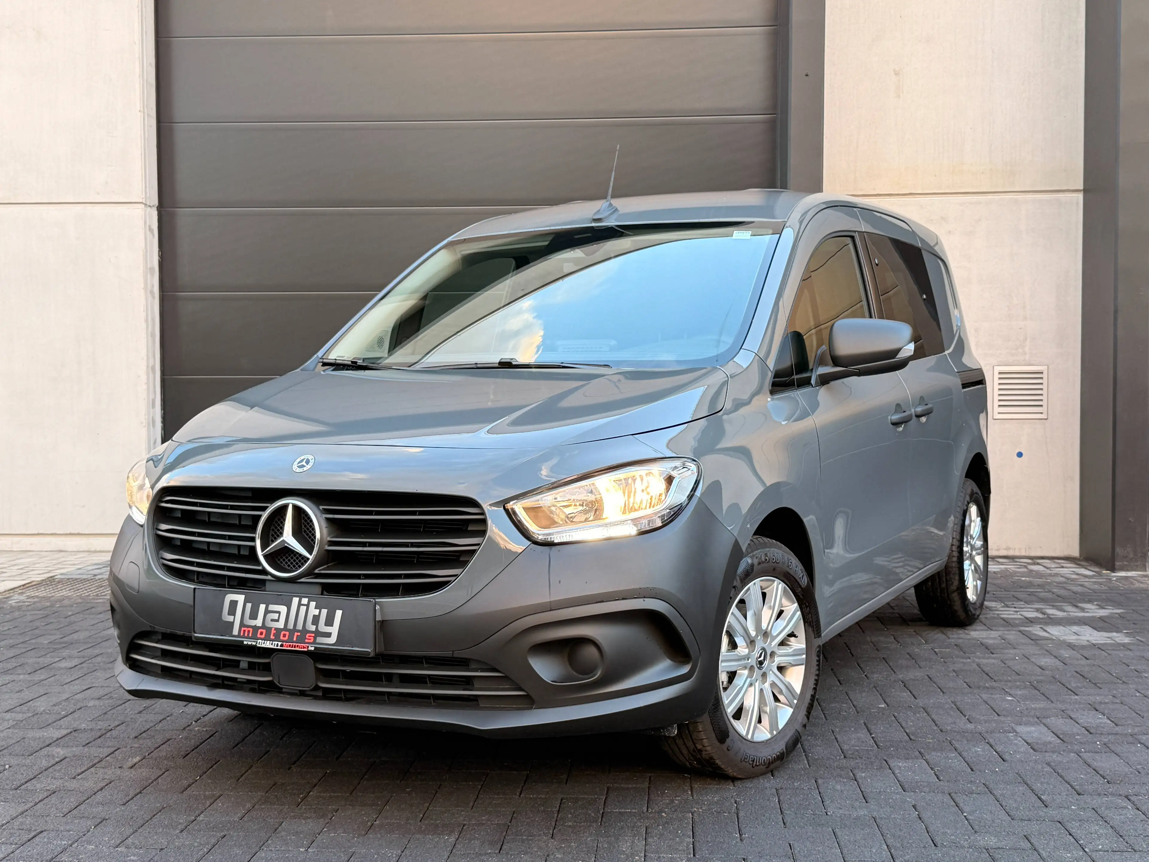 Mercedes-Benz Citan Citan 1.3 // 2X SCHUIFDEUR // CARPLAY // CAMERA // NAVIGATIE // 3-ZITPLAATSEN // ALS NIEUW !! — photo 2