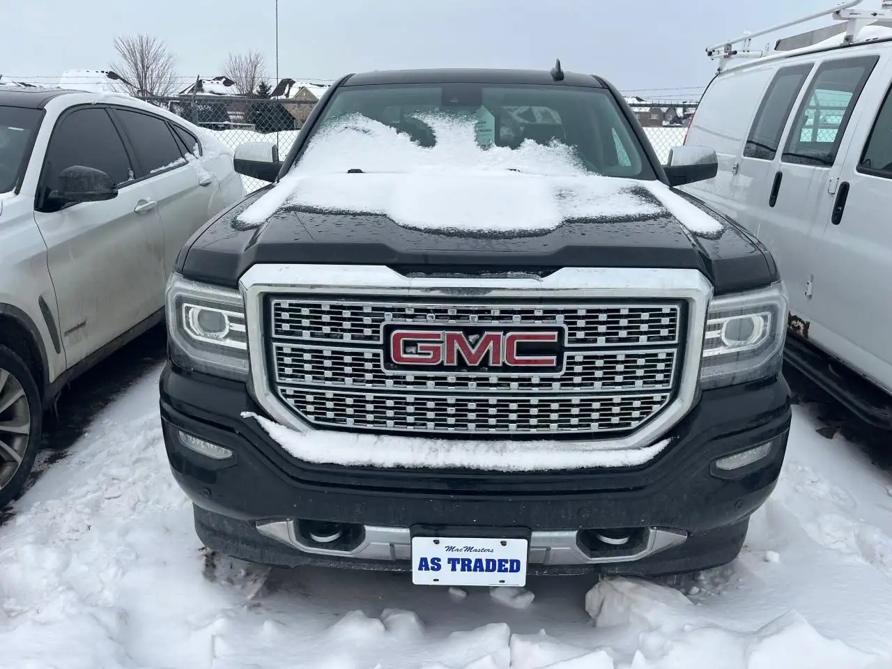 GMC Sierra 1500 снимка GMC Sierra 1500