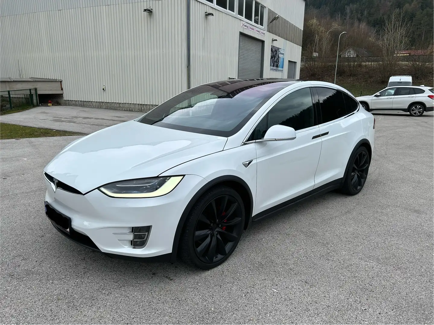Tesla Model X Model X Performance Ludicrous Dual Motor, 7-Sitzer Weiß - 1