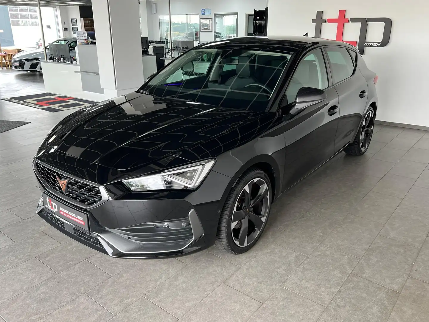 CUPRA Leon 1.5 TSI 5-JAHRE-GARANTIE R.Kamera Keyless Schwarz - 2