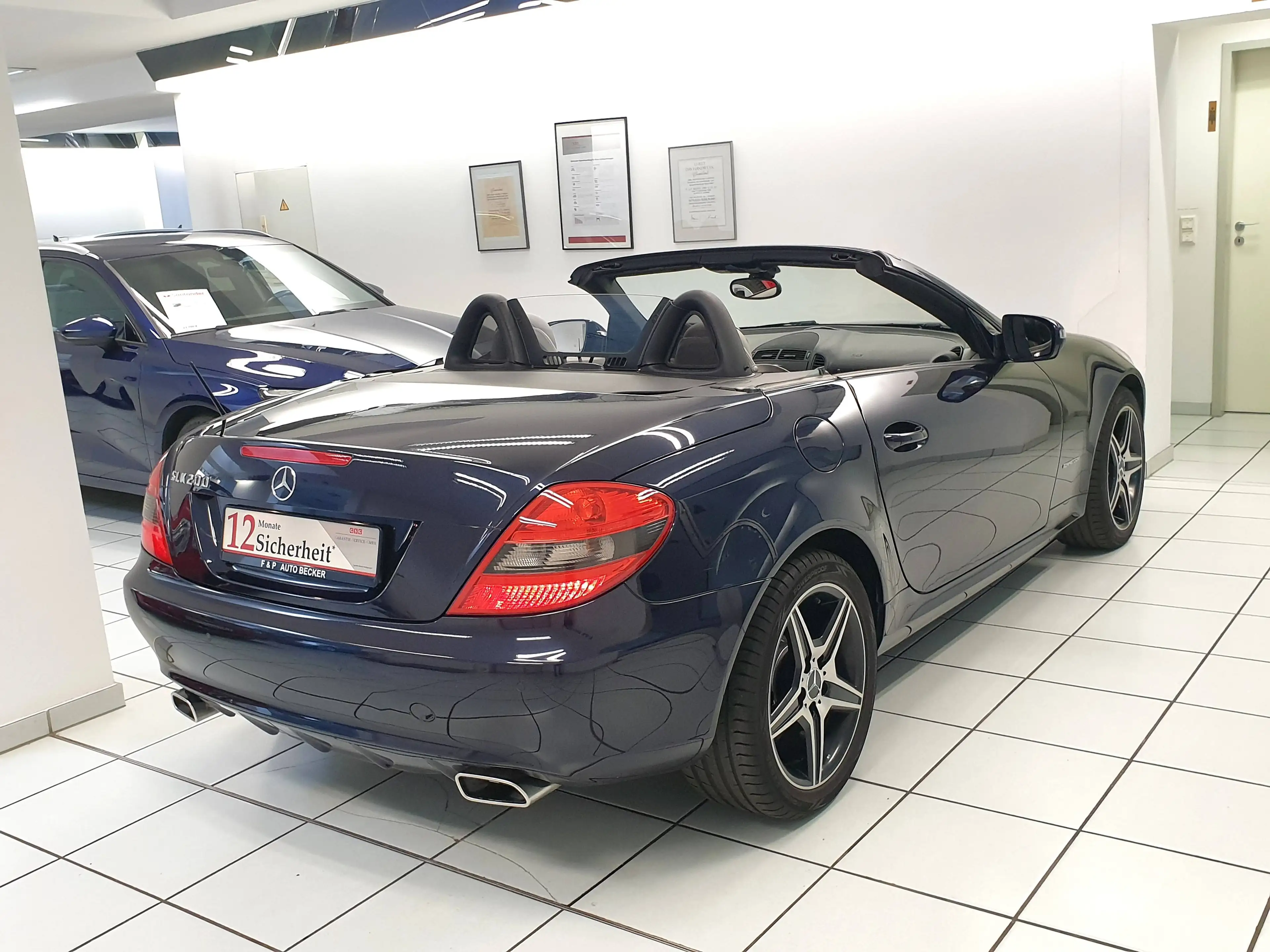 Mercedes-Benz SLK 200 SLK 200 Kompressor Aut. Scheckheft MB Leder Navi — photo 9