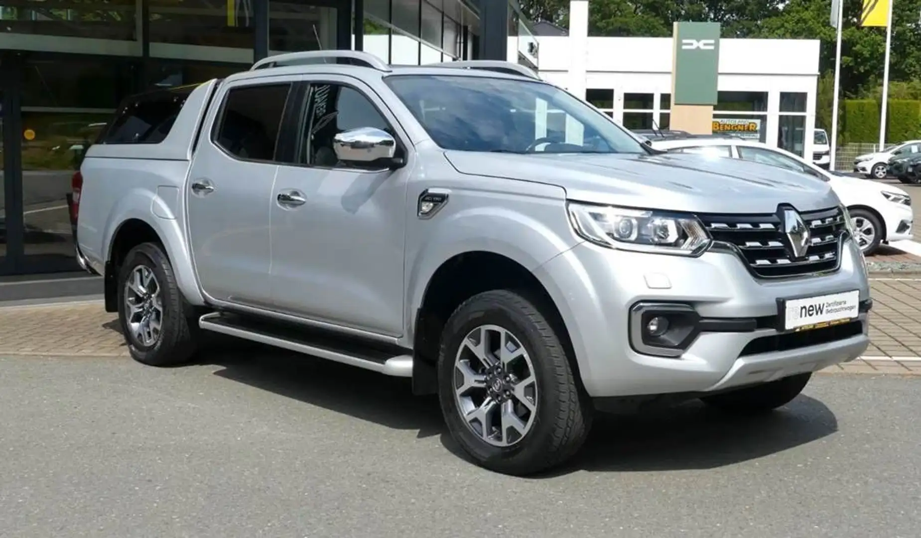 Renault Alaskan 2.3 dci 190 double cabine Intens Double Cab 4x4 Gris - 1