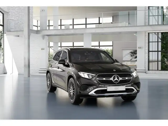 Mercedes-Benz GLC view 6