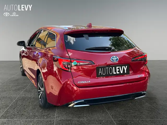 Toyota Corolla view 4