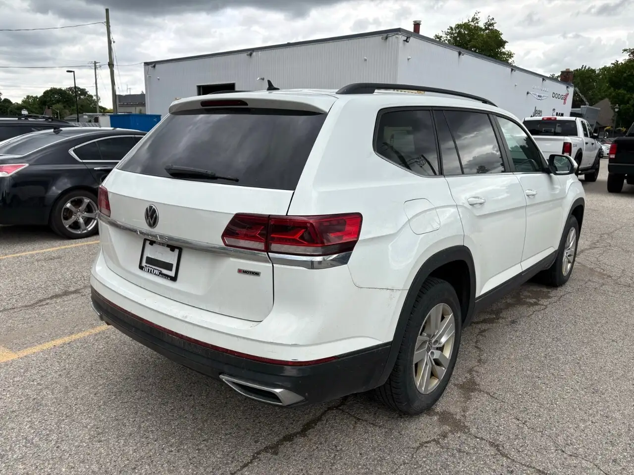 Volkswagen Atlas снимка Volkswagen Atlas