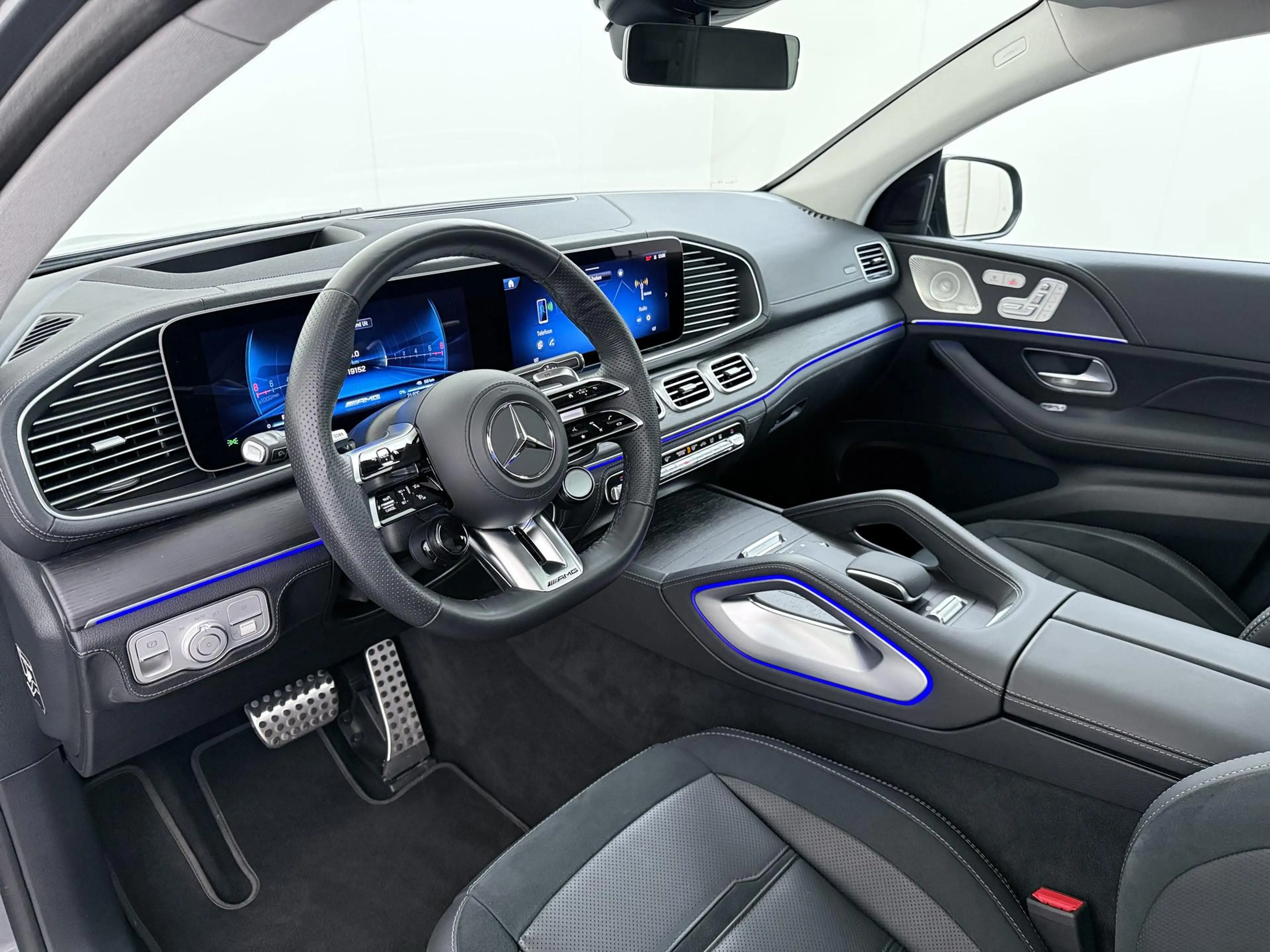 Mercedes-Benz GLE 53 AMG Coupé Hybrid 4MATIC+ Premium Plus | AMG-Nightpakke — photo 2