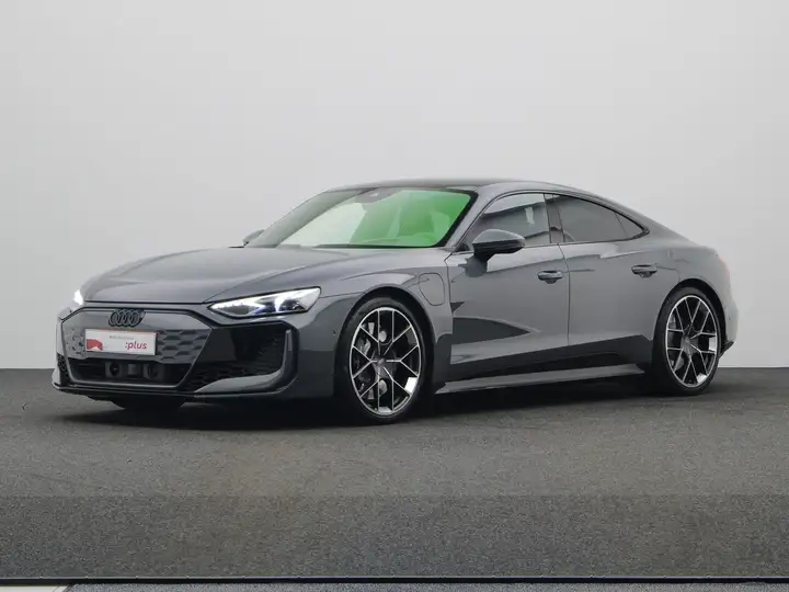 Audi RS e-tron GT 105 KWH 775 PK QUATTRO