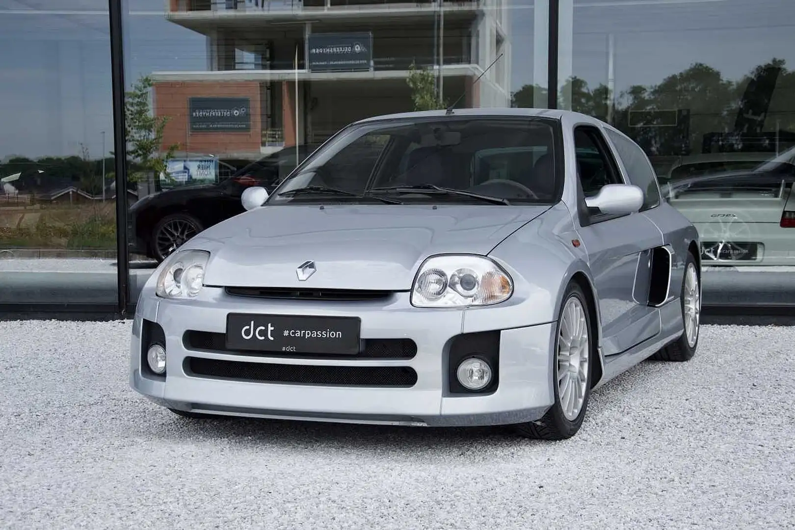 Renault Clio V6 3.0i 24v PHASE I UNIQUE Condition Plateado - 1