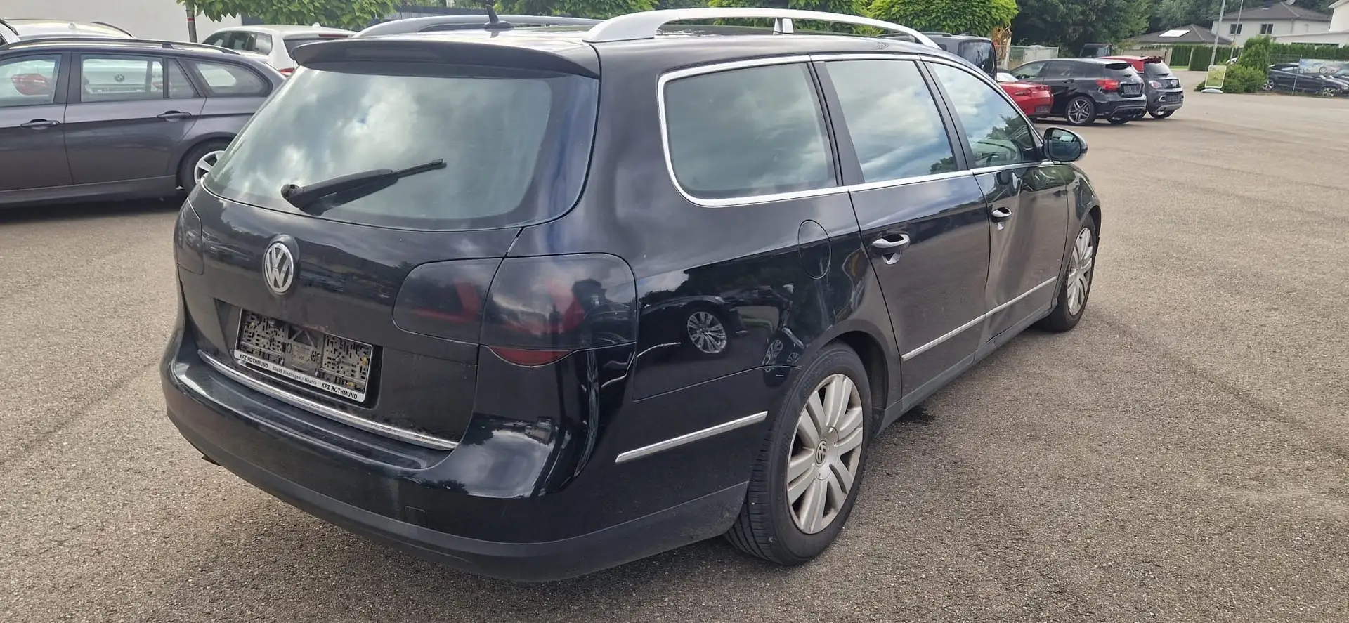 Volkswagen Passat Variant Highline Automatik / Xenon Schwarz - 2