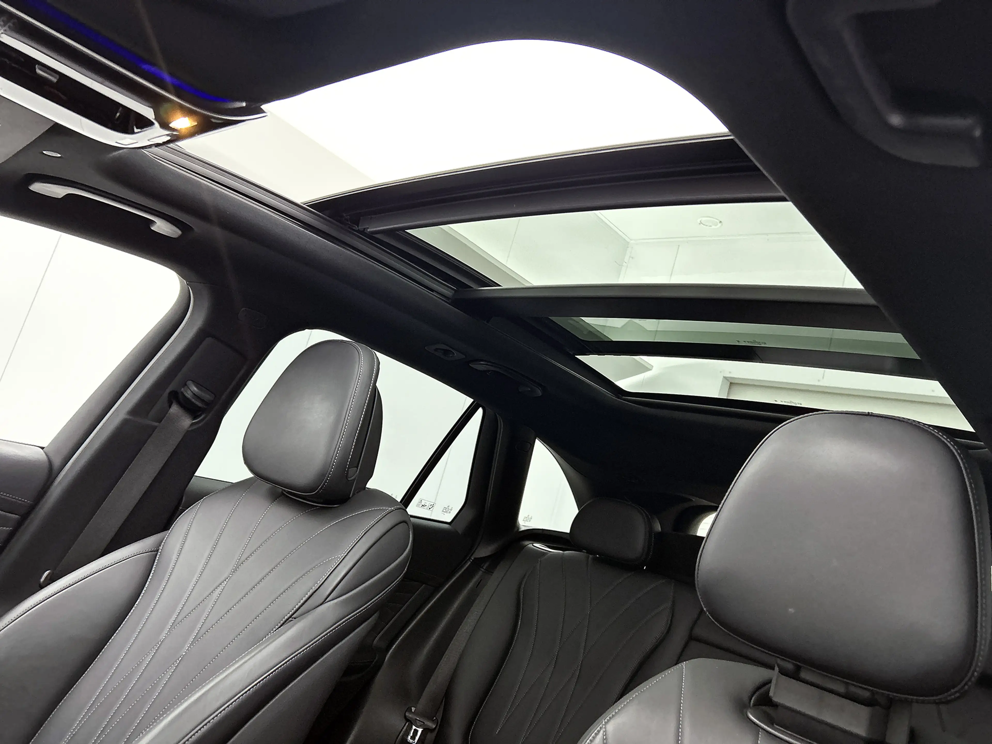 Mercedes-Benz GLC 300 300e 4MATIC AMG Plug-In Hybride | Panoramadak | Tr — photo 13