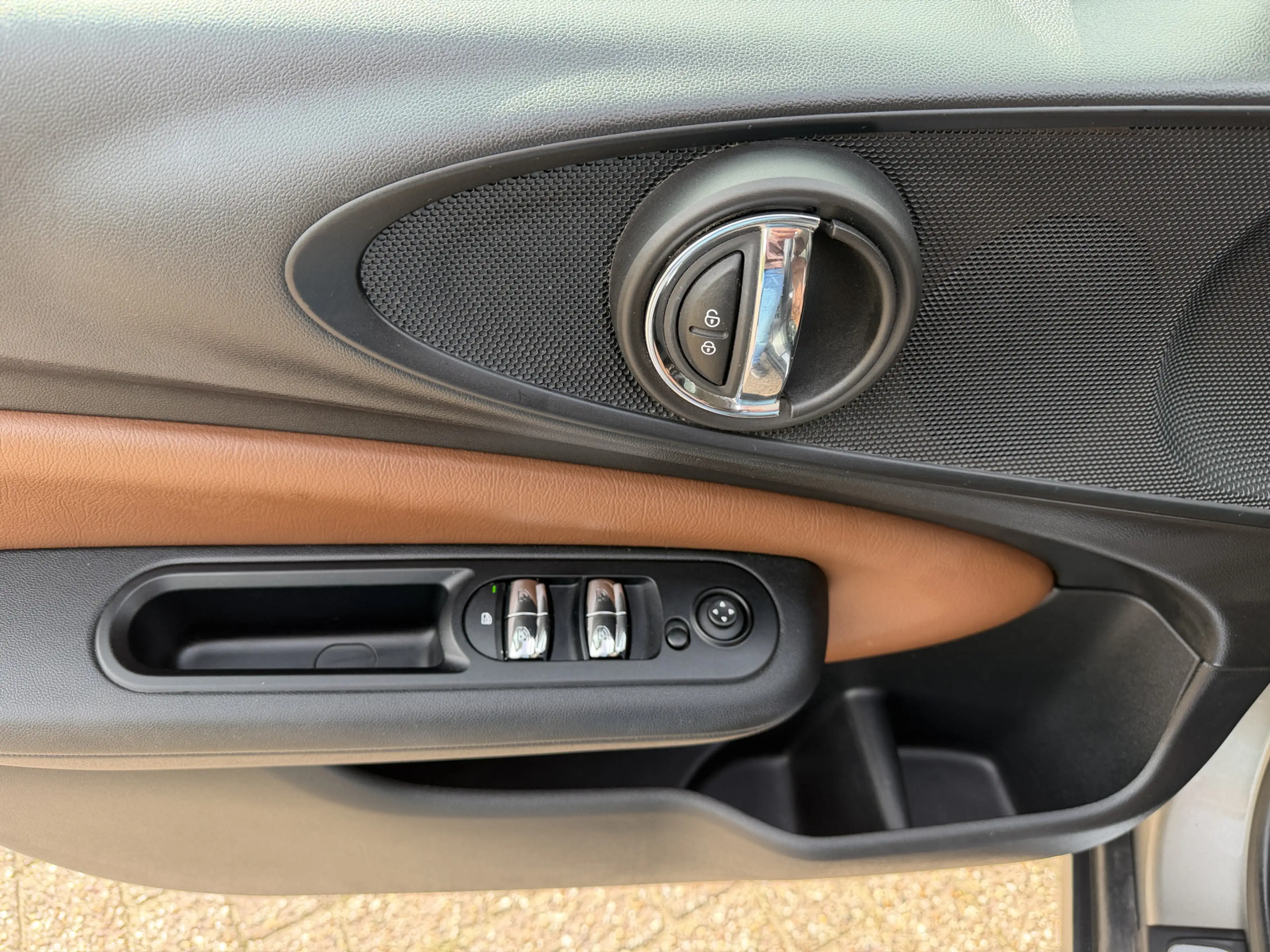 MINI Cooper Clubman 1.5 Autom/Tiptr Business Leer/Navi/Airco/Cruise/PD — photo 6