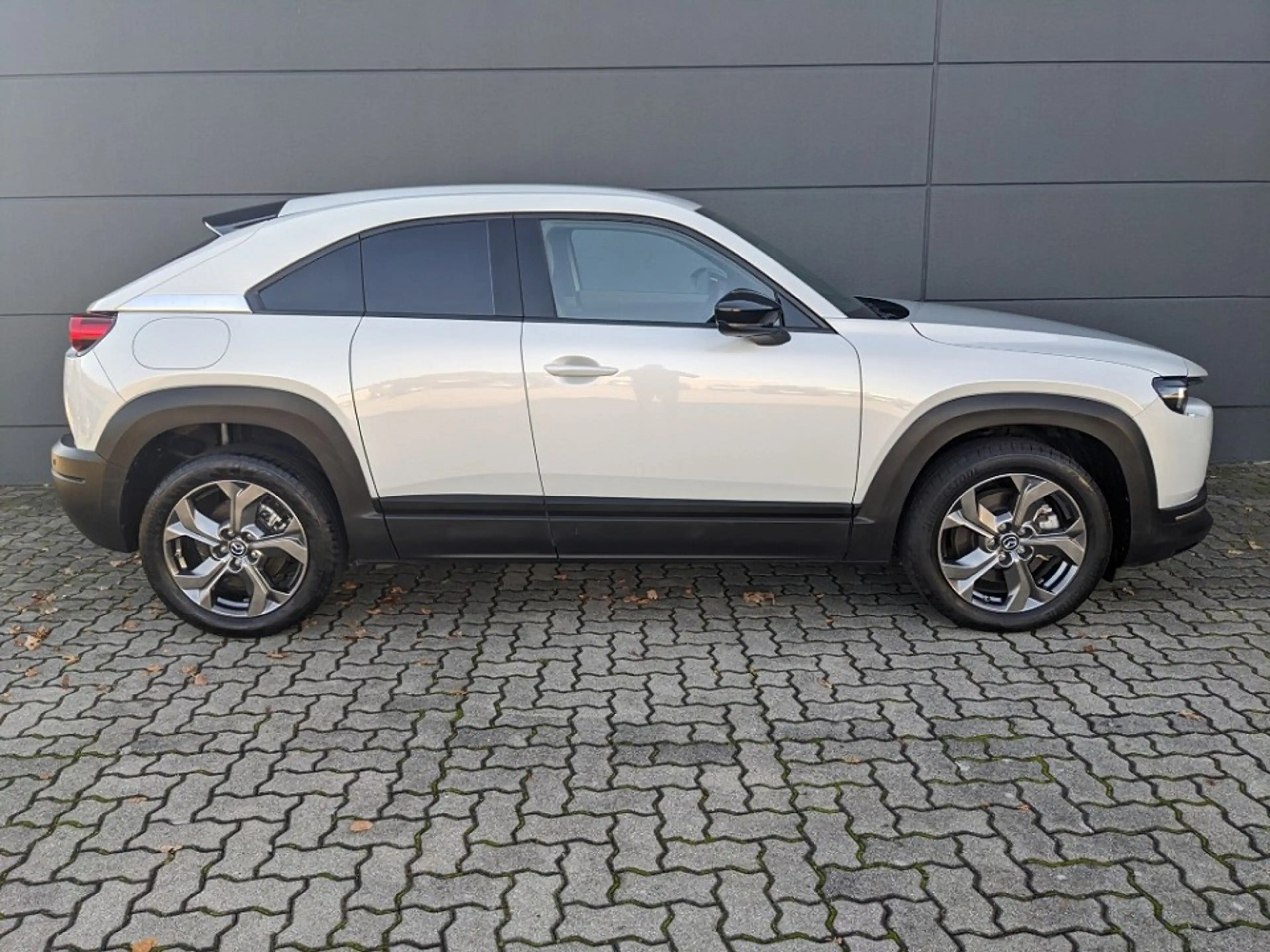 Mazda MX-30 e-SKYACTIV EV Advantage Matrix-LED Navi — photo 7