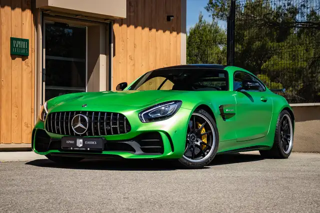Mercedes-Benz AMG GT