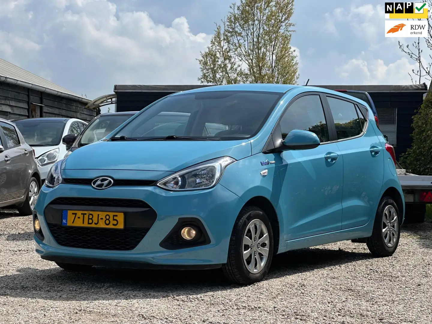 Hyundai i10 1.0i i-Motion Comfort 10.000km!/Climate Blau - 1