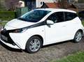 Toyota Aygo Aygo x Weiß - thumbnail 3