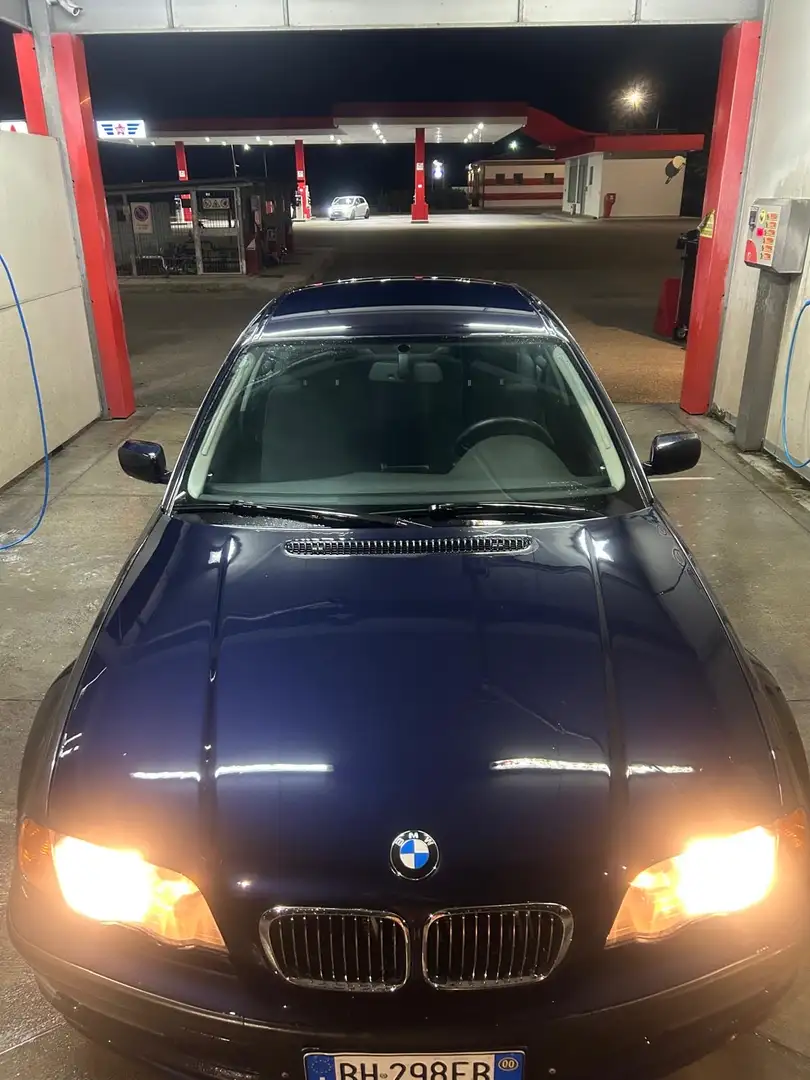 BMW 320 320i Attiva - 2
