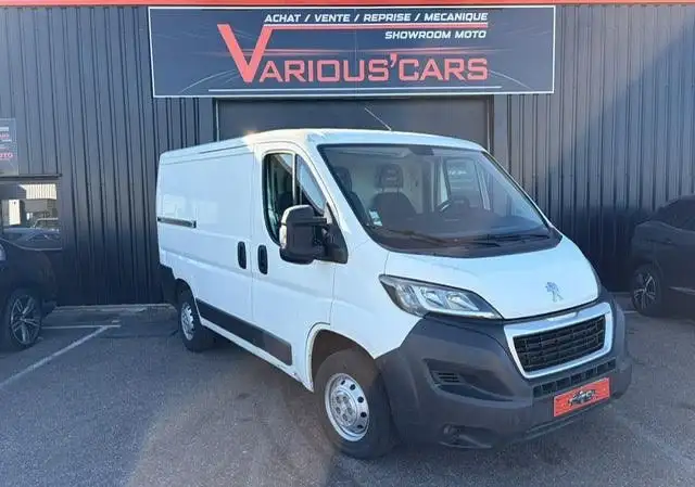Peugeot Boxer FG 330 L1H1 2.0 BLUEHDI 110 PREMIUM