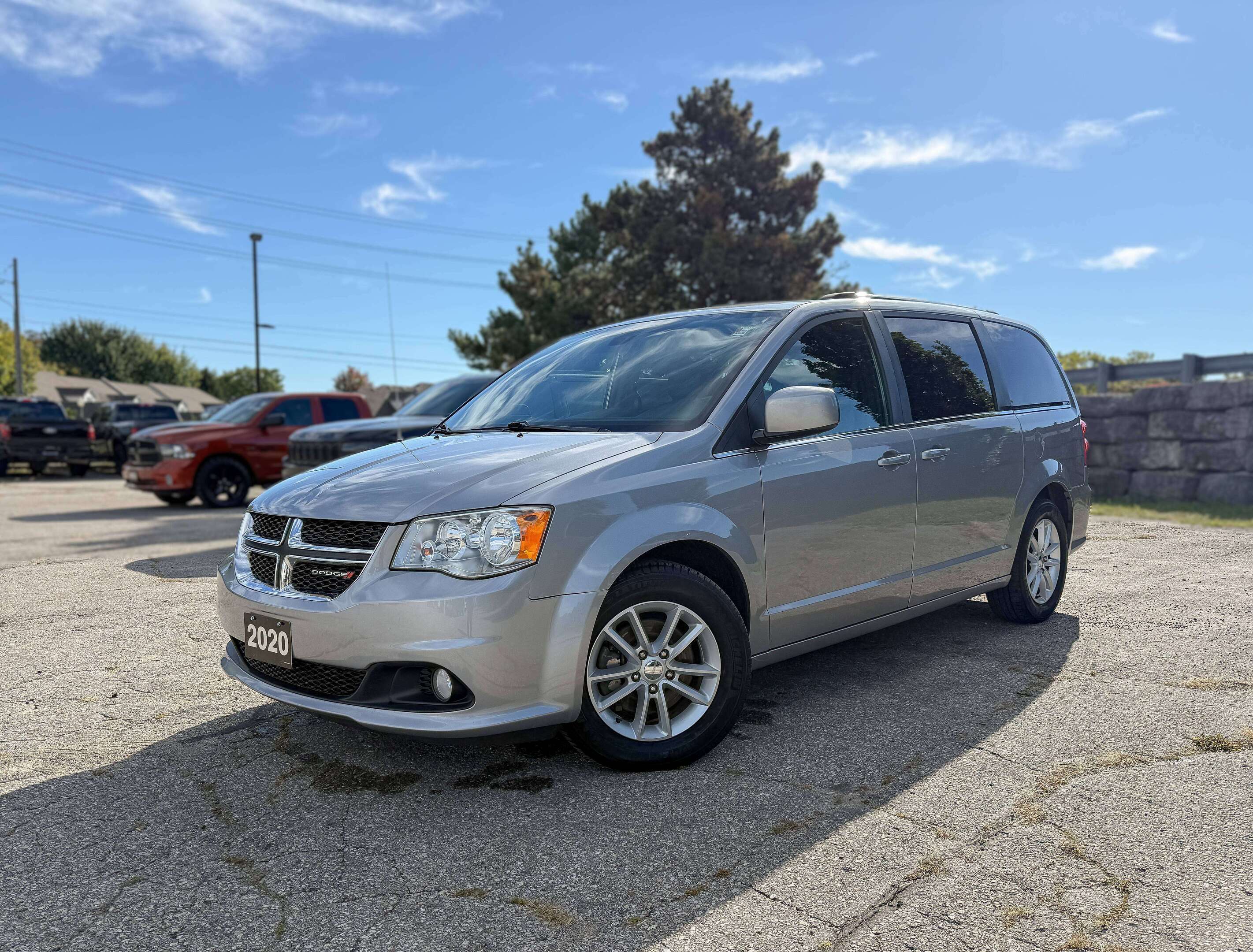 2020 Dodge Grand Caravan Premium Plus | NAVIGATION | HEATED SEATS |