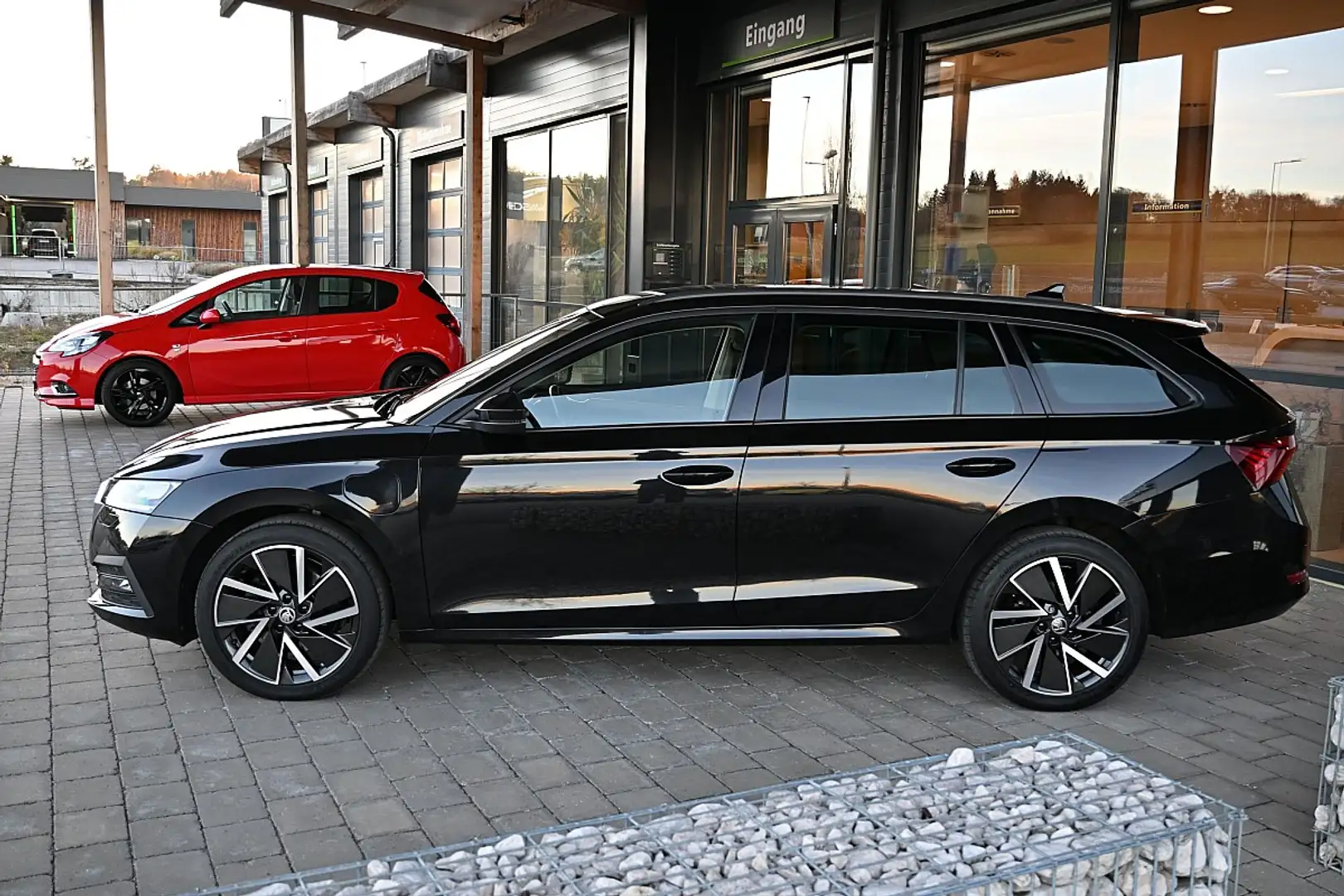 Skoda Octavia Combi 1,5 iV Style DSG ACC, AHK abnehmbar, DCC,... Zwart - 2