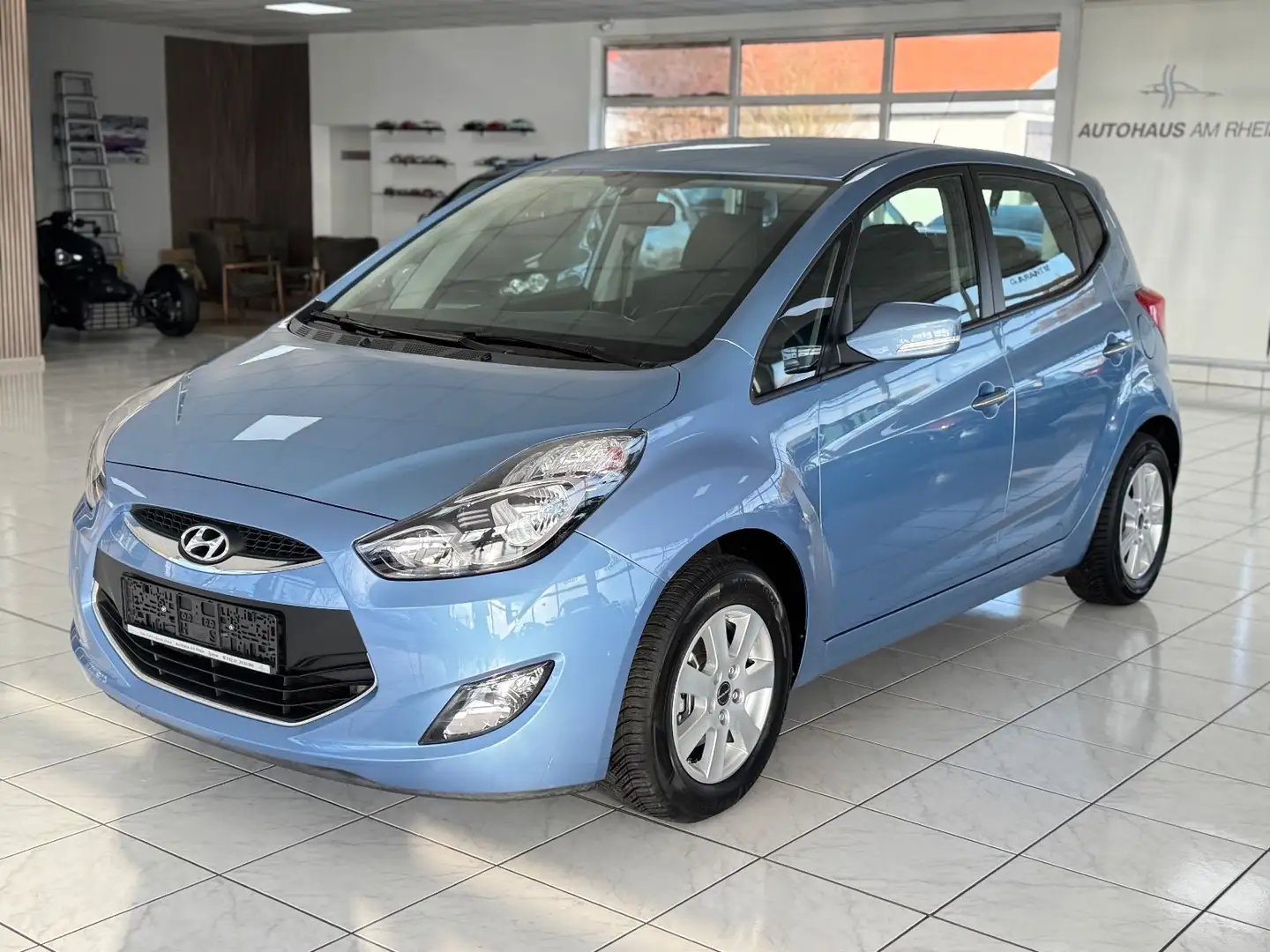 Hyundai iX20 Classic+Sitzh+PDC+USB/AUX+2.Hand+64.500Km Blau - 2
