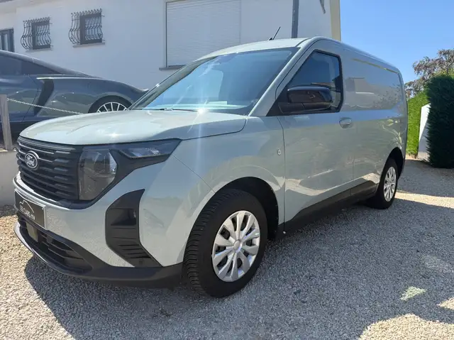 Ford Transit Courier Transit Courier 1.0 EcoBoost Trend Trend ,Navi,Camera,airco,Tempomat,Enz