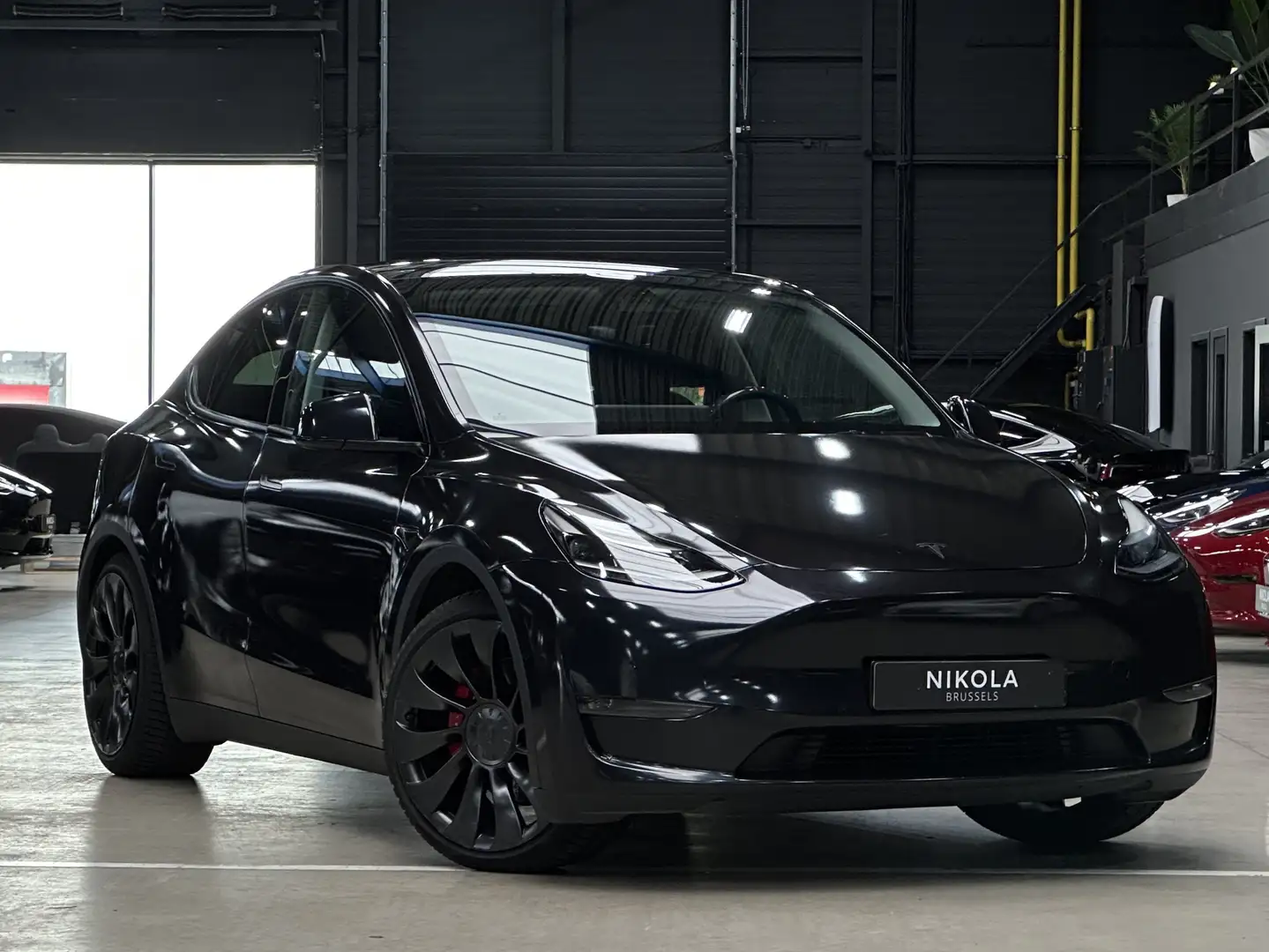 Tesla Model Y PERFORMANCE  - RED BRAKES - FULL WRAP - CARBON INT Noir - 1