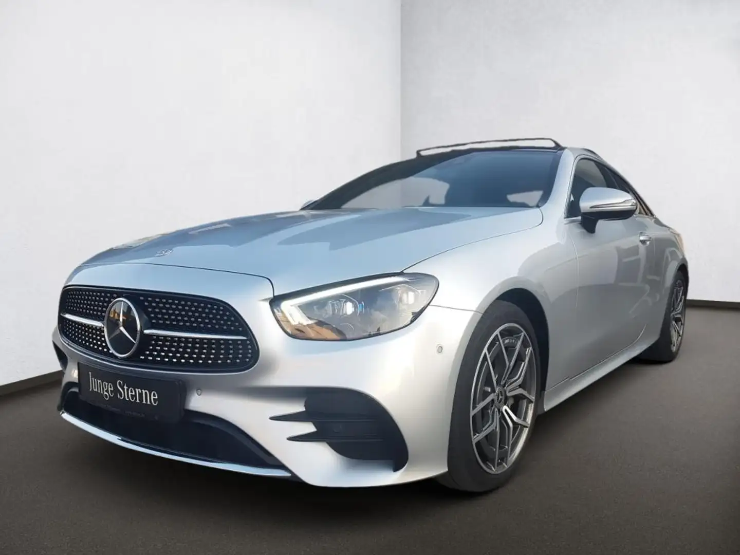 Mercedes-Benz E 220 d C AMG*Pano*FAP*Burm*MBUX High-End+AR*SHZ Zilver - 2